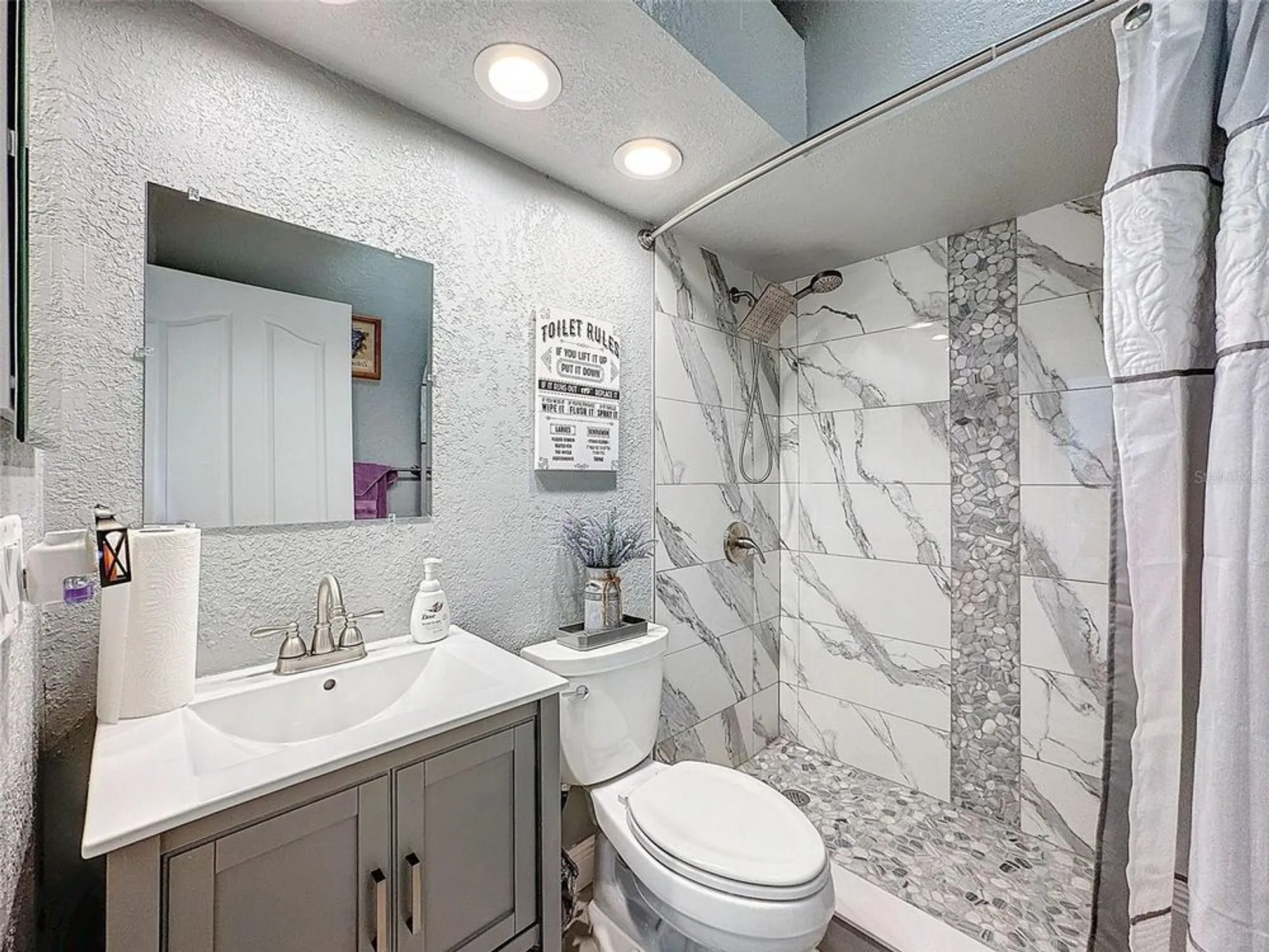 Property Slideshow image 28 of 57 | 11723 foxworth ln, New Port Richey, FL, 34654