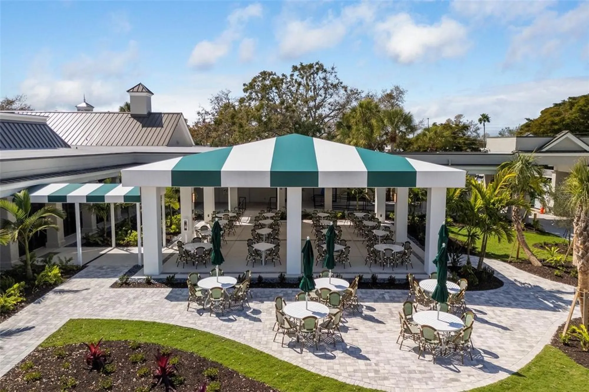 Property Slideshow image 53 of 70 | 11125 mcdermott ct, Englewood, FL, 34223