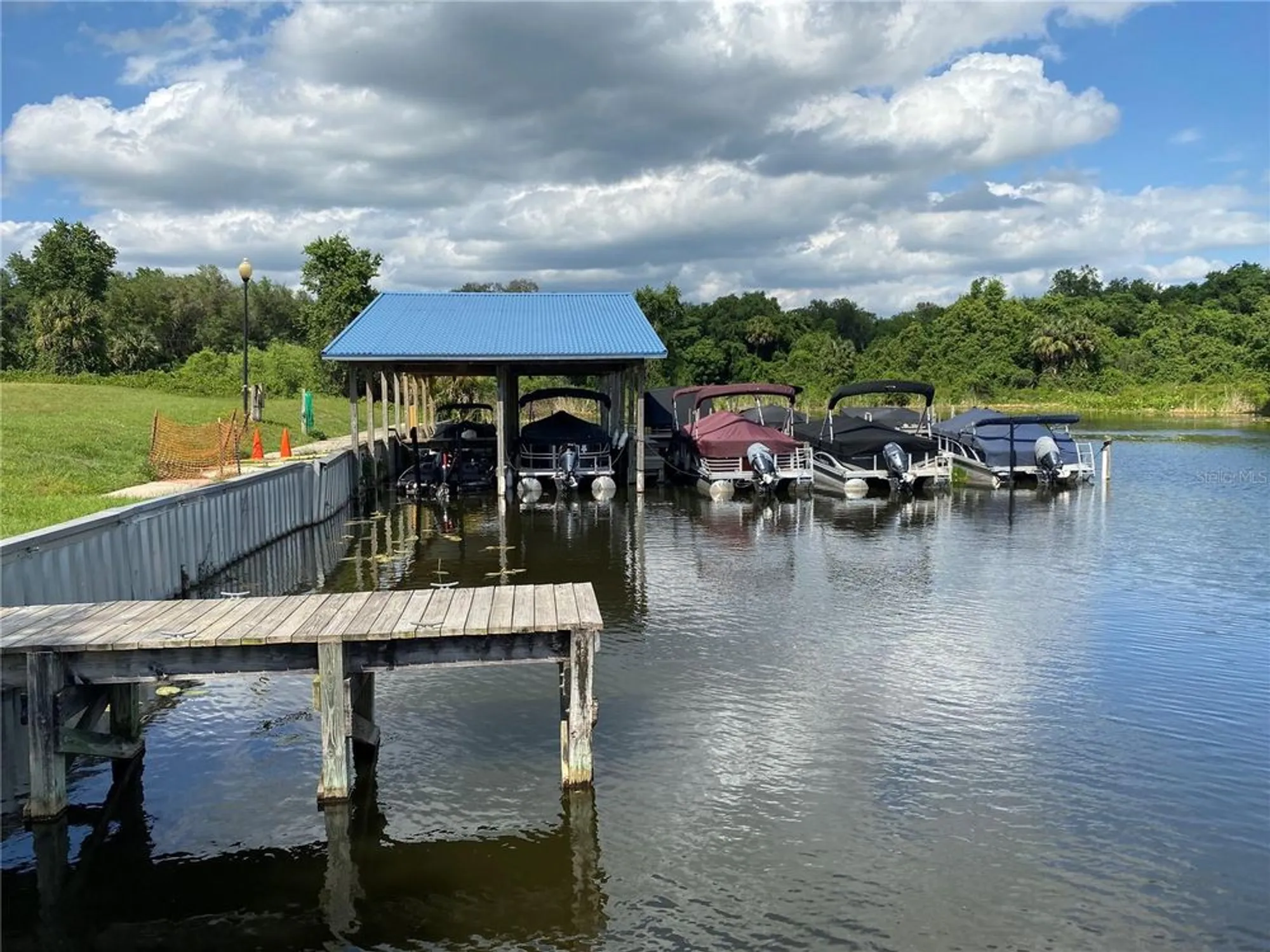 Property Slideshow image 72 of 88 | 6008 apex way, Lady Lake, FL, 32159