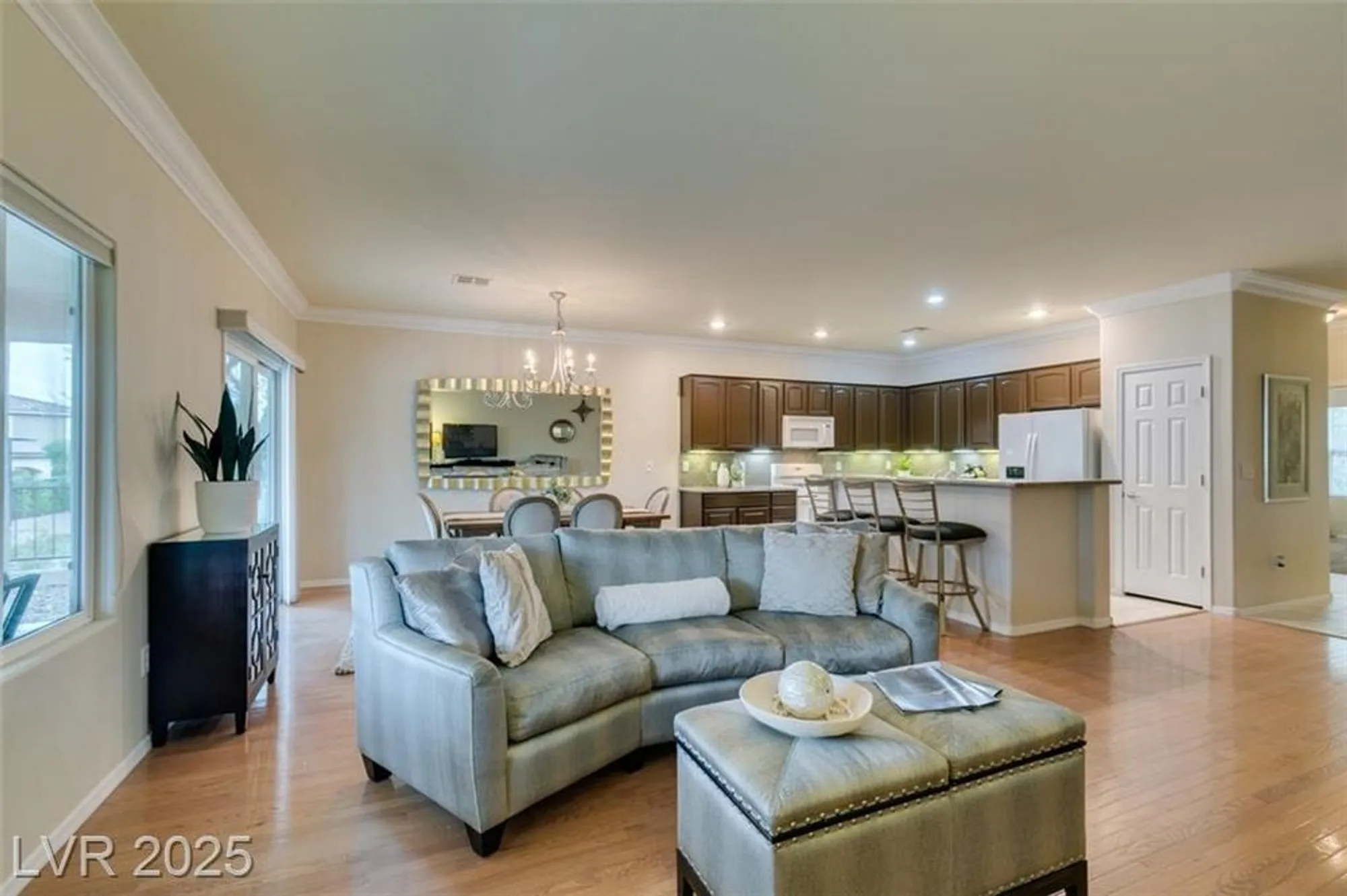 Property Slideshow image 18 of 34 | 3073 olivia heights ave, Henderson, NV, 89052