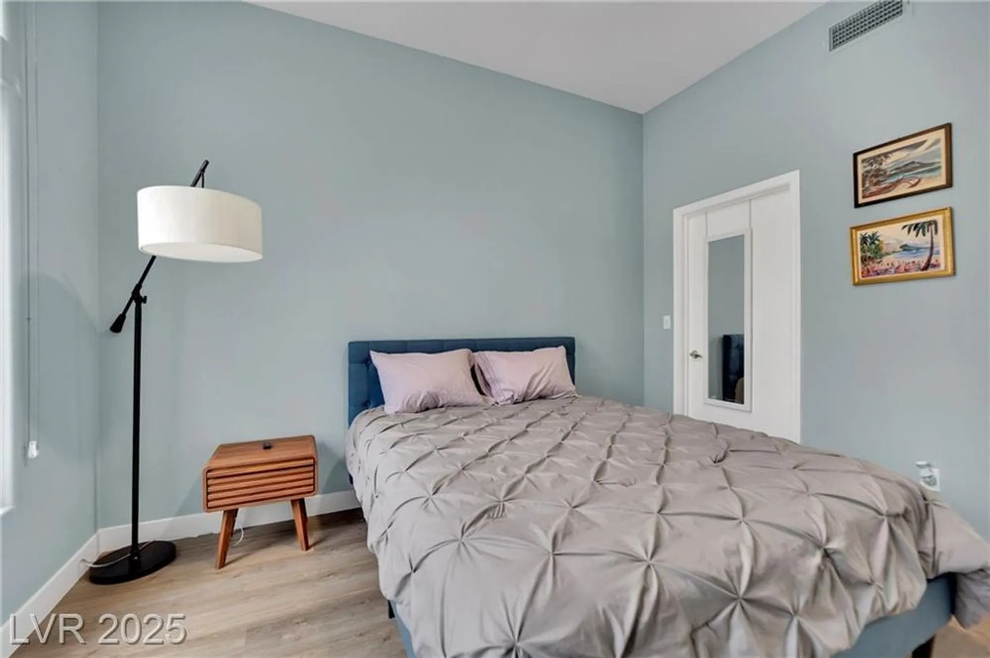 Property Slideshow image 22 of 28 | 2409 indigo valley st, Las Vegas, NV, 89134