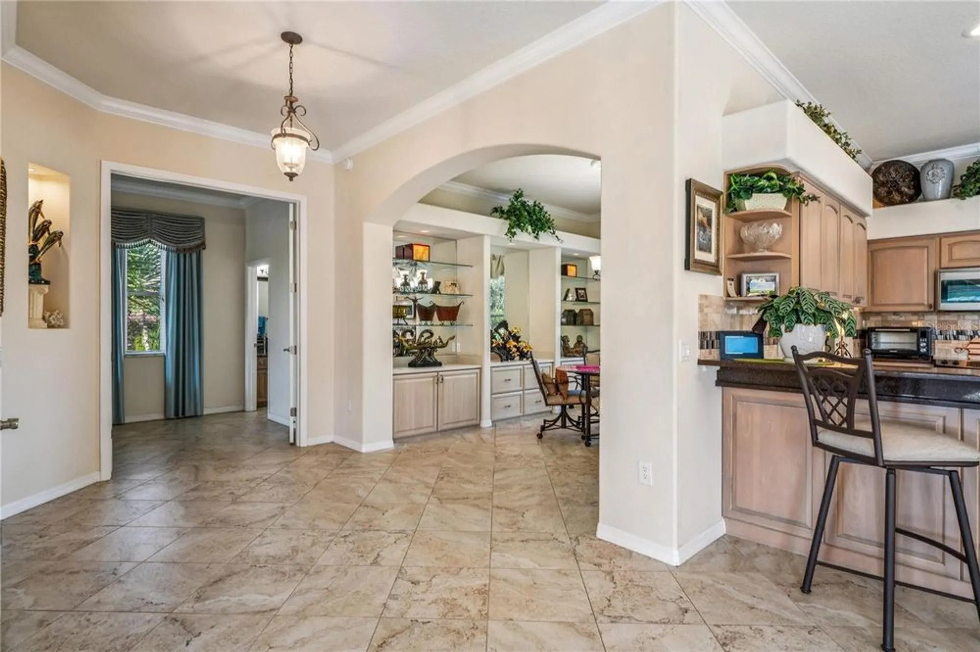 Property Slideshow image 28 of 100 | 9298 grand cypress dr, Weeki Wachee, FL, 34613