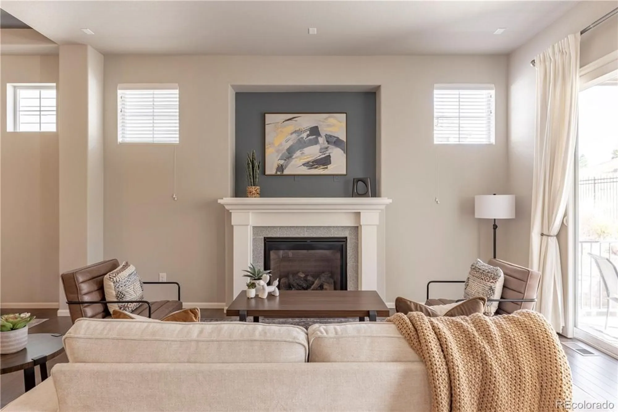 Property Slideshow image 4 of 40 | 2490 lassen ln, Castle Rock, CO, 80109