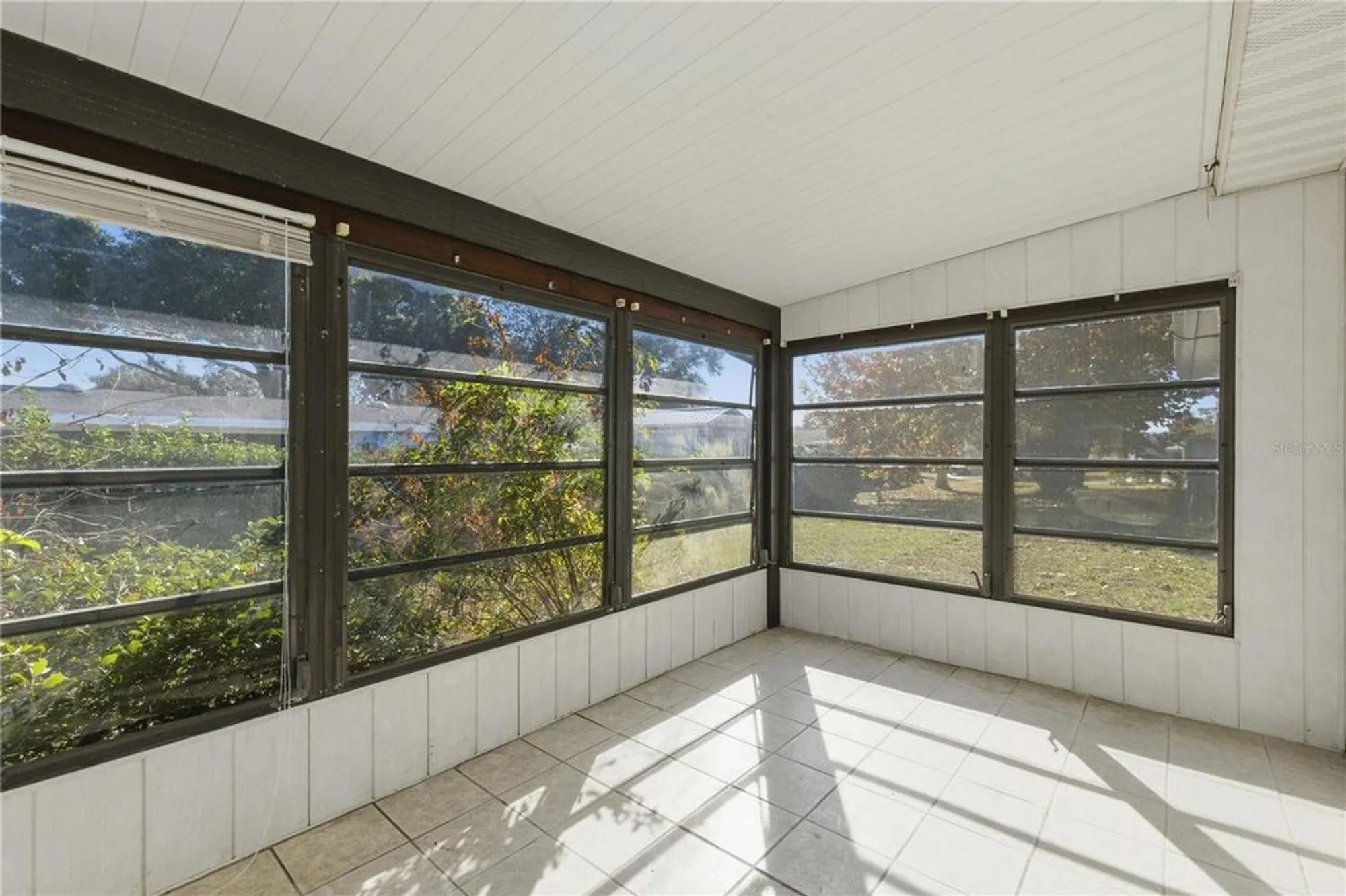 Property Slideshow image 17 of 30 | 9230 sw 101st pl, Ocala, FL, 34481