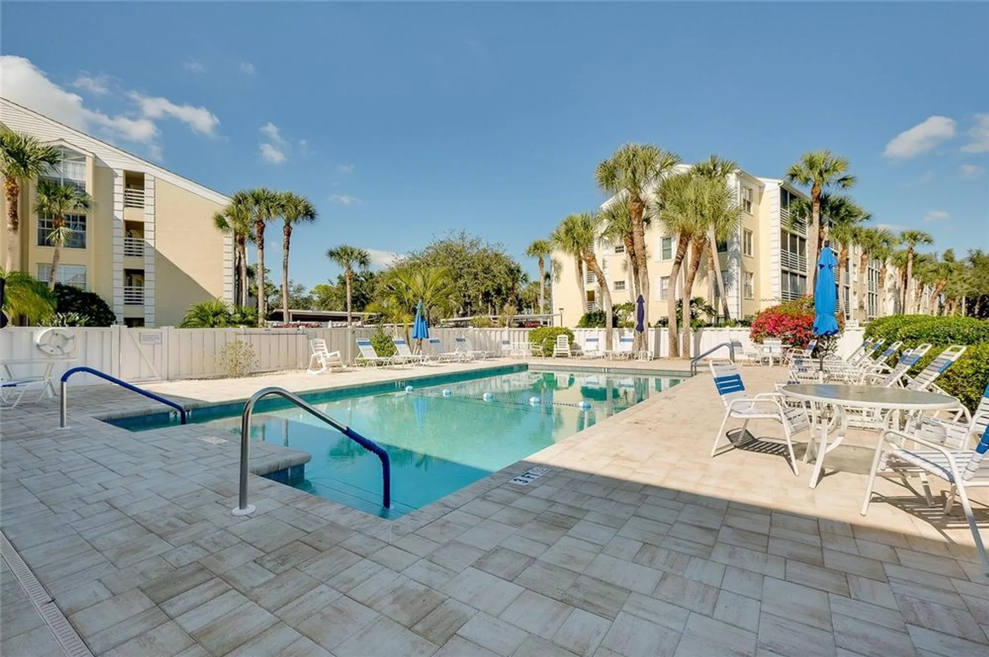 Property Slideshow image 69 of 90 | 929 wexford blvd # 929, Venice, FL, 34293
