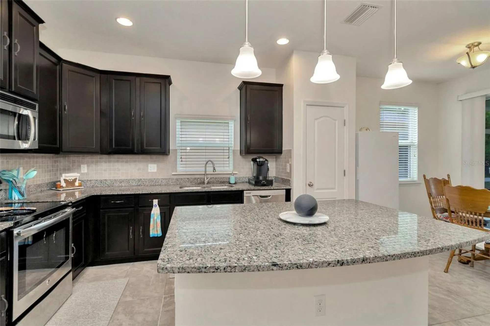 Property Slideshow image 9 of 41 | 11240 merganser way, New Port Richey, FL, 34654