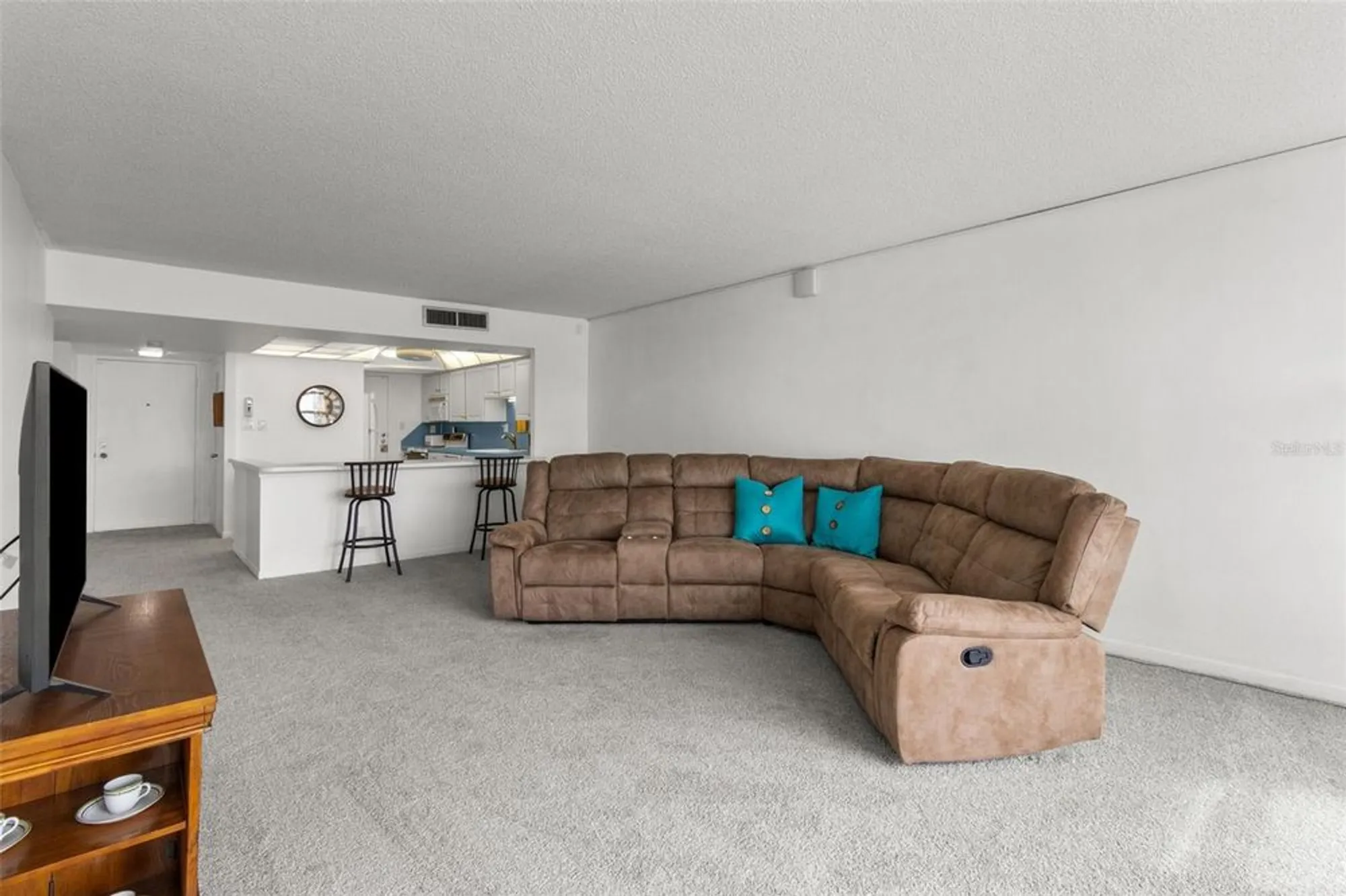 Property Slideshow image 17 of 58 | 7400 sun island dr 412, South Pasadena, FL, 33707