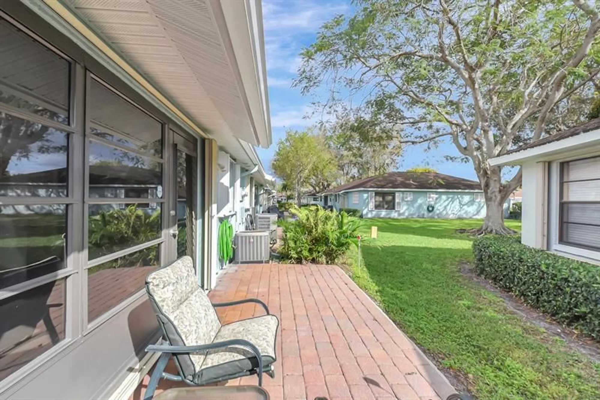 Property Slideshow image 41 of 66 | 9800 pecan tree dr b, Boynton Beach, FL, 33436