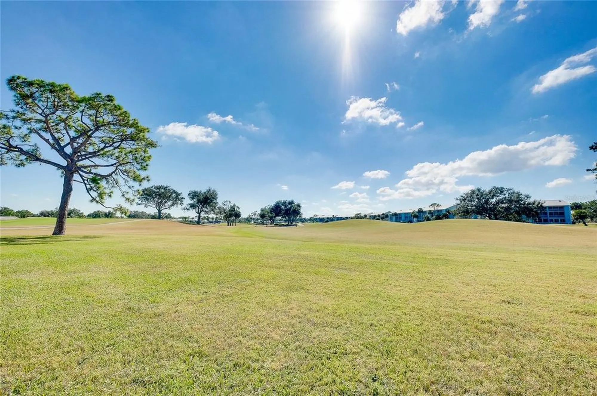 Property Slideshow image 76 of 90 | 929 wexford blvd # 929, Venice, FL, 34293