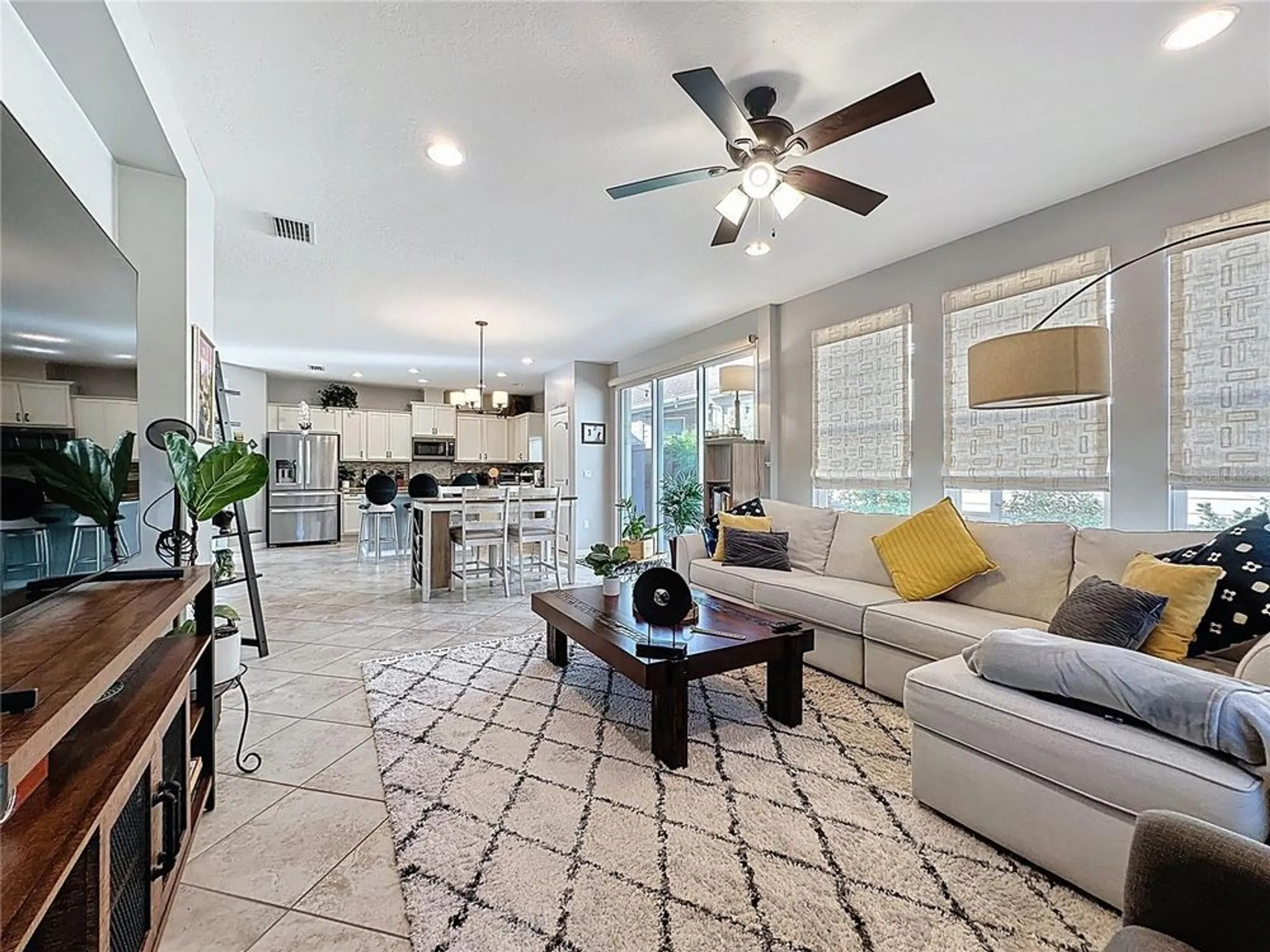 Property Slideshow image 17 of 79 | 373 alcove dr, Groveland, FL, 34736