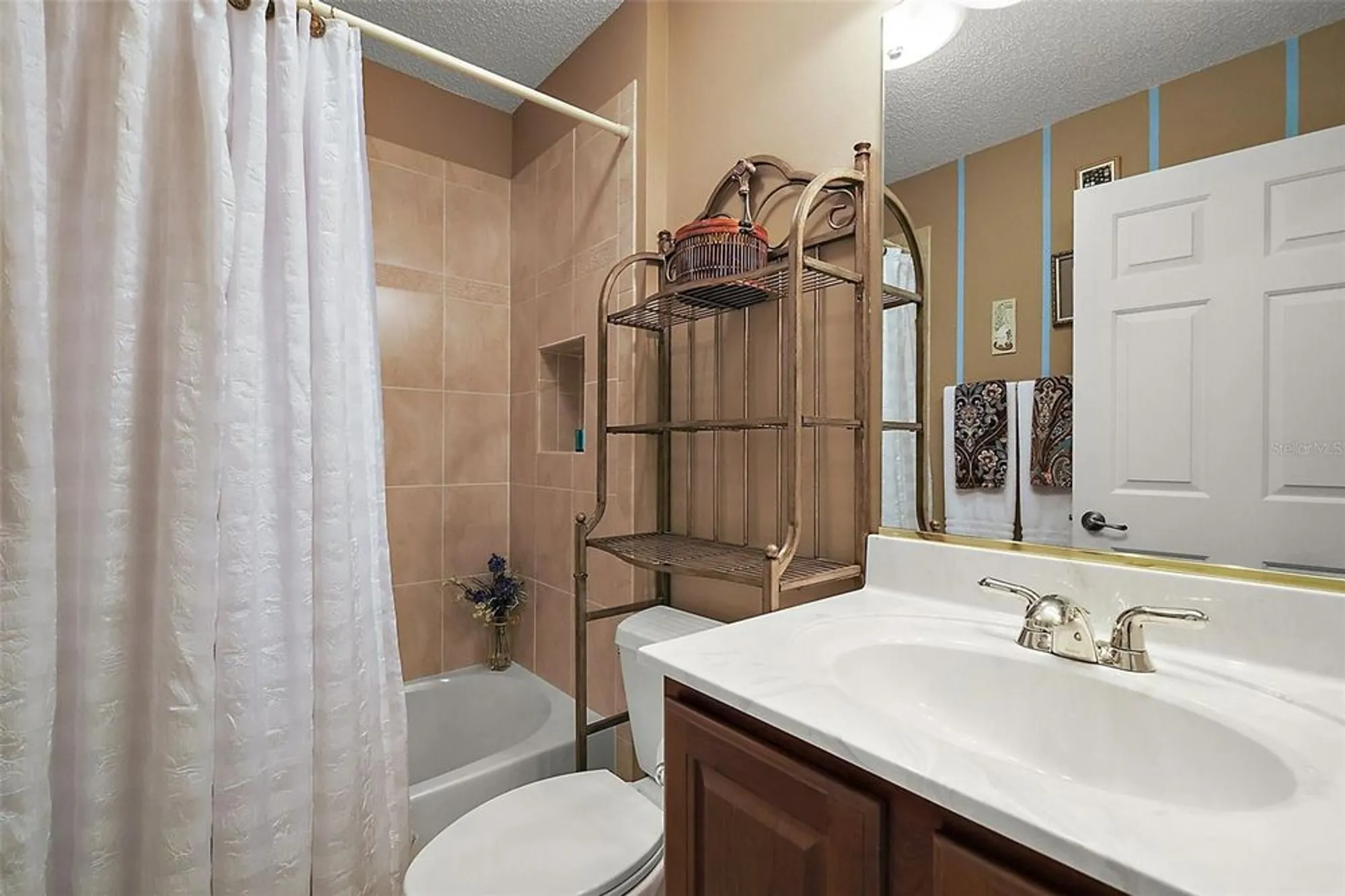 Property Slideshow image 21 of 30 | 752 maybank loop, The Villages, FL, 32162