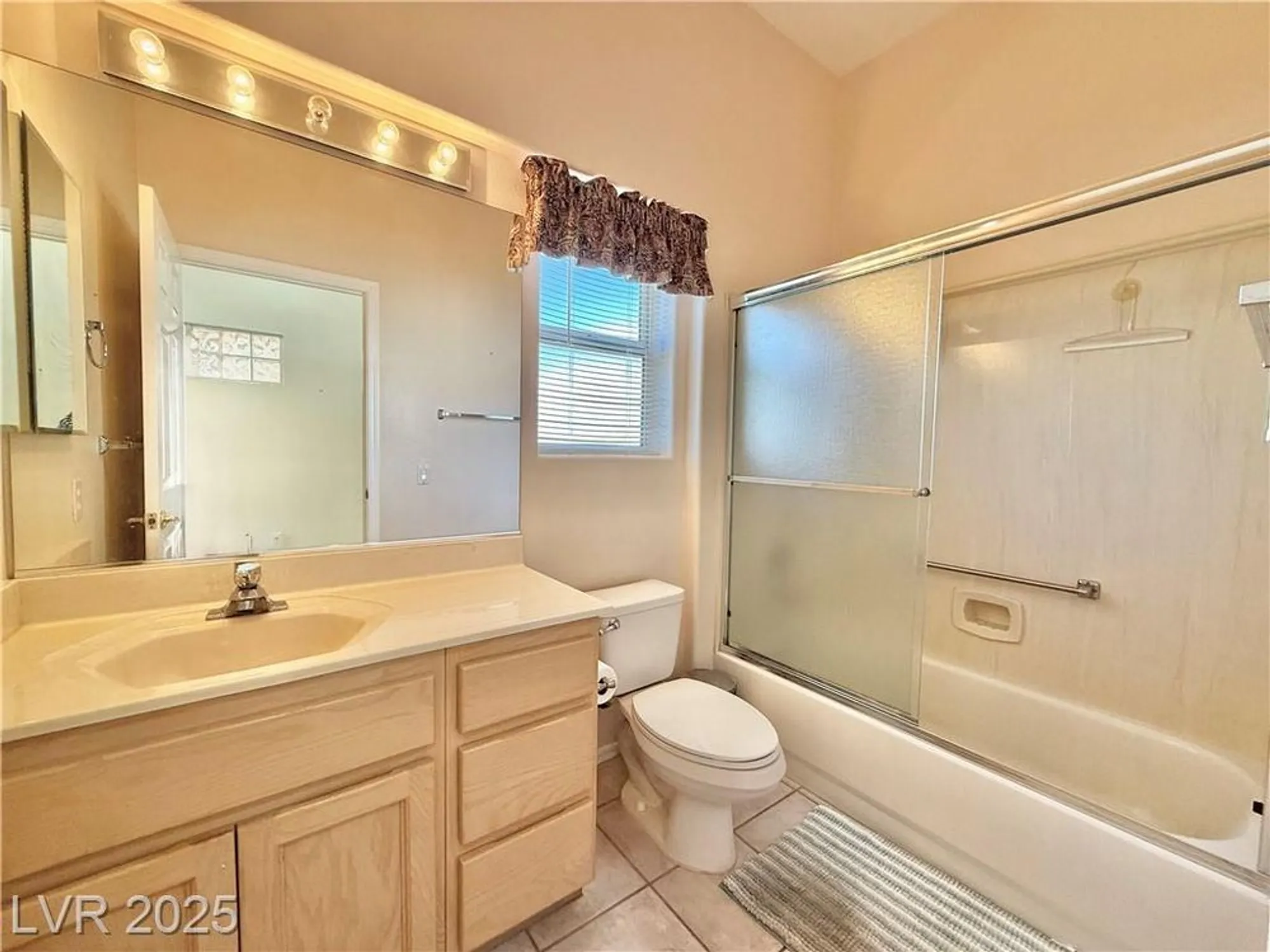 Property Slideshow image 36 of 47 | 10309 cogswell ave, Las Vegas, NV, 89134
