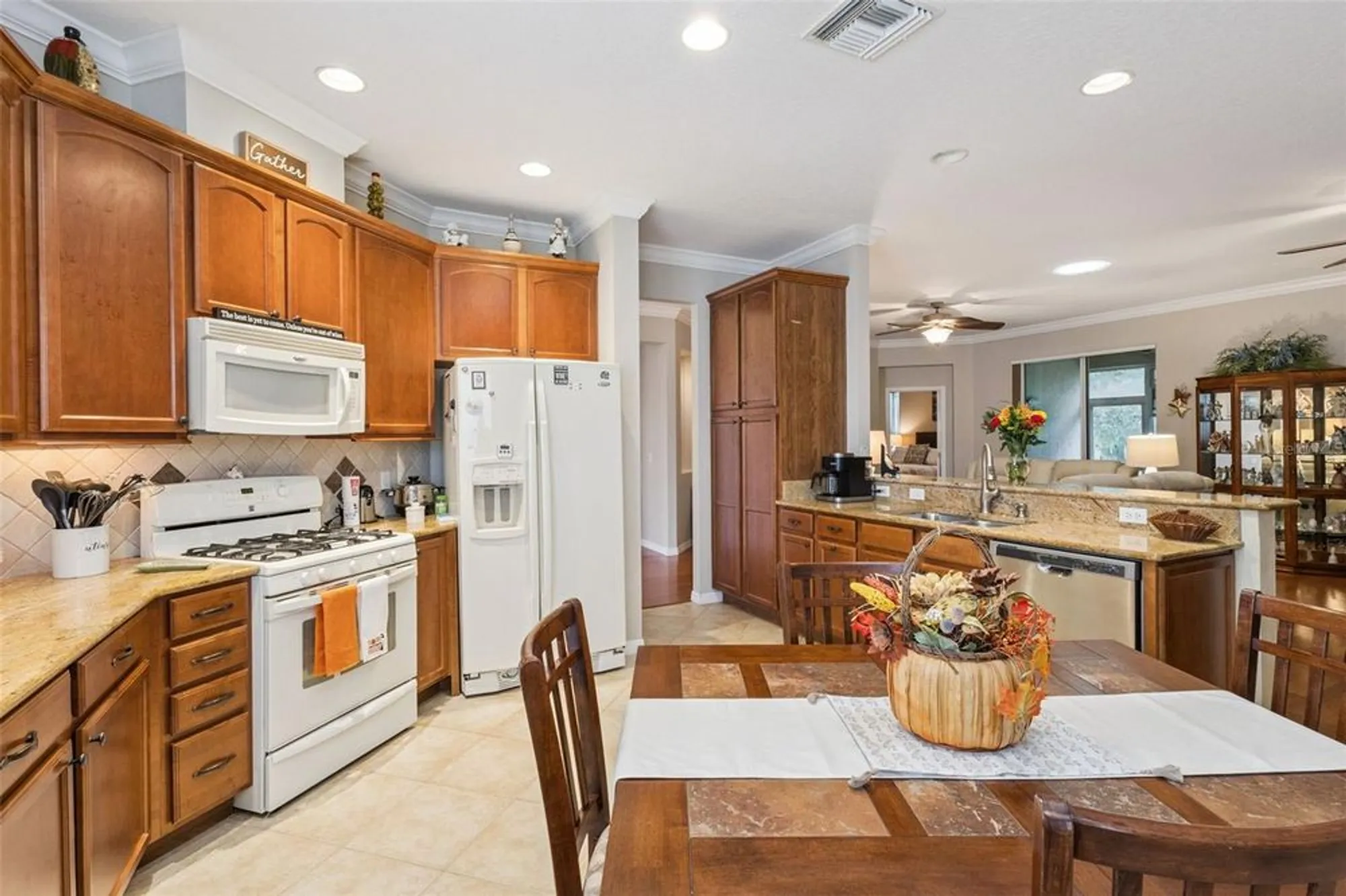 Property Slideshow image 14 of 59 | 4436 antietam creek trl, Leesburg, FL, 34748