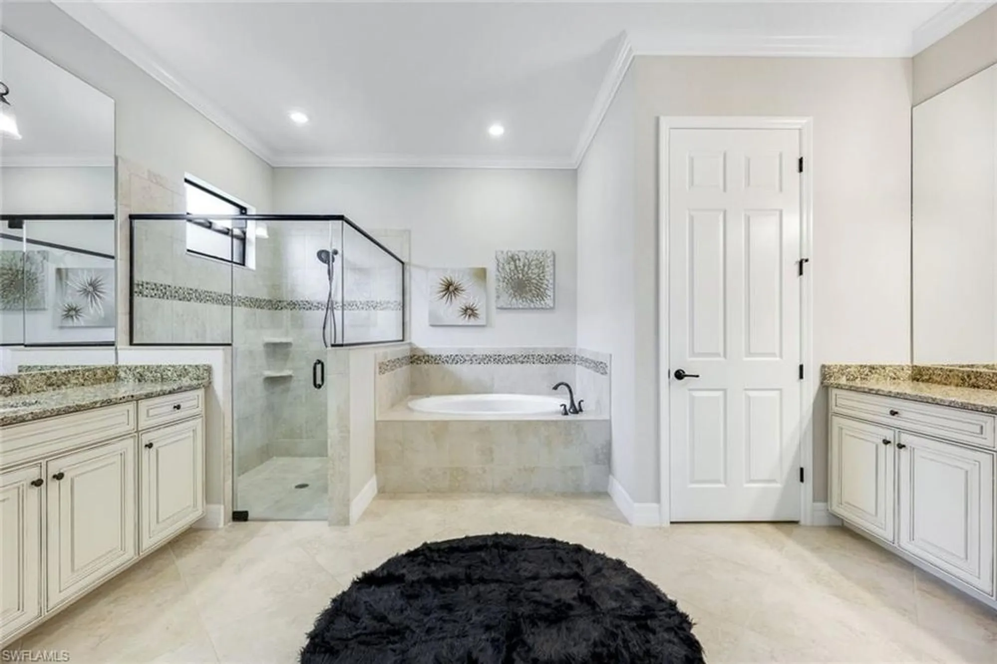 Property Slideshow image 14 of 38 | 28087 kerry ct, Bonita Springs, FL, 34135