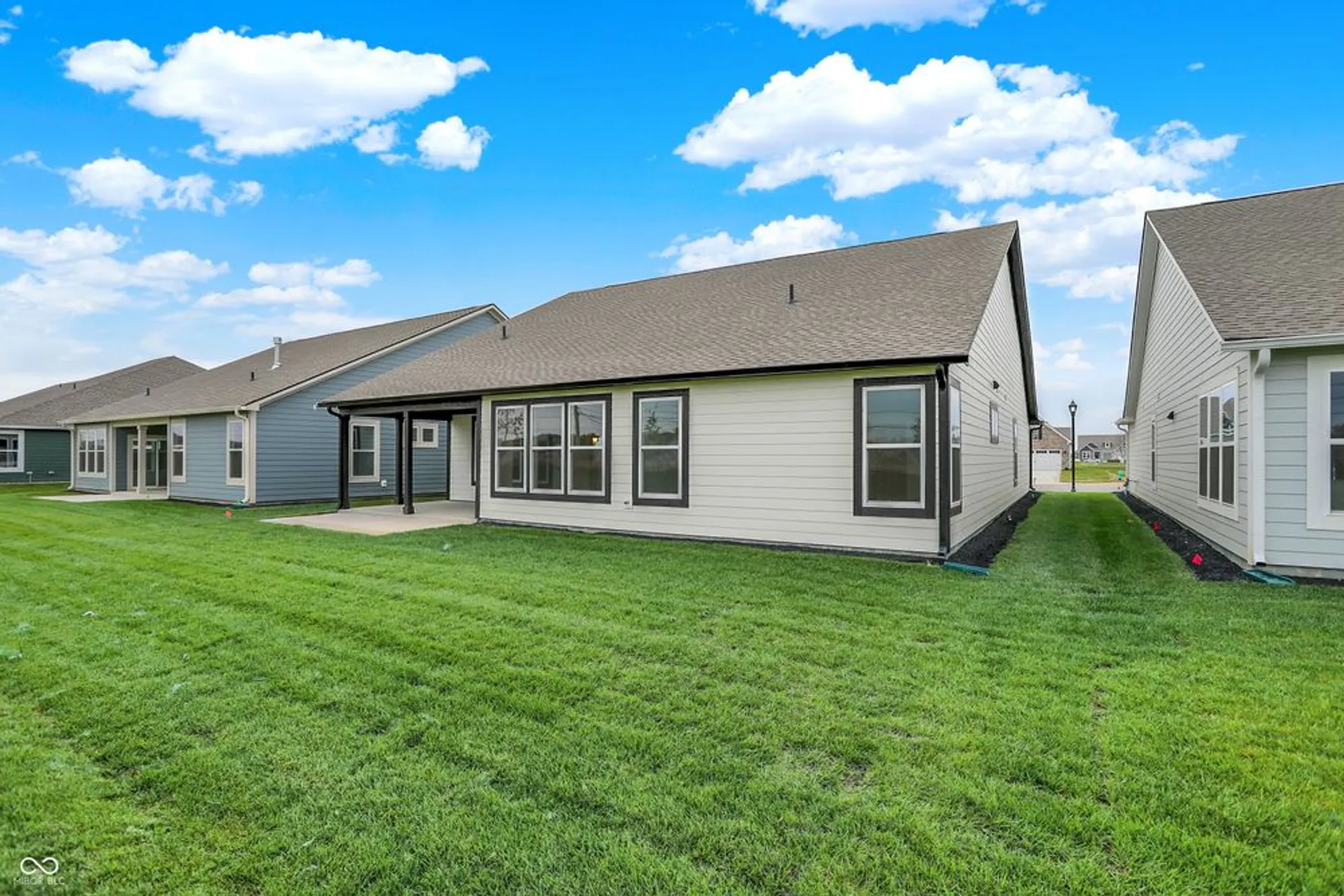 Property Slideshow image 52 of 52 | 5076 foxley park ln, Avon, IN, 46123