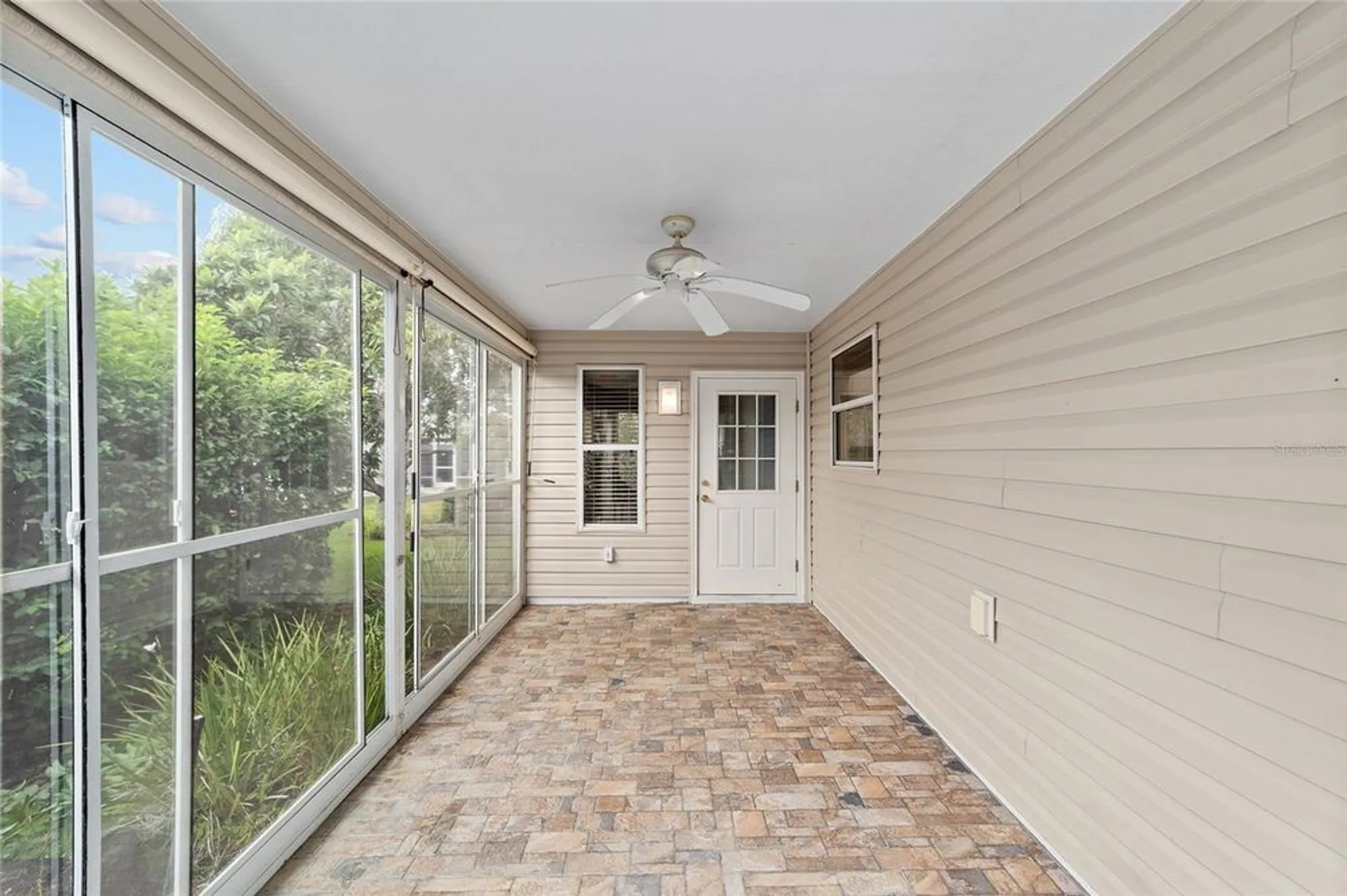 Property Slideshow image 31 of 34 | 290 jefferson ln, The Villages, FL, 32162
