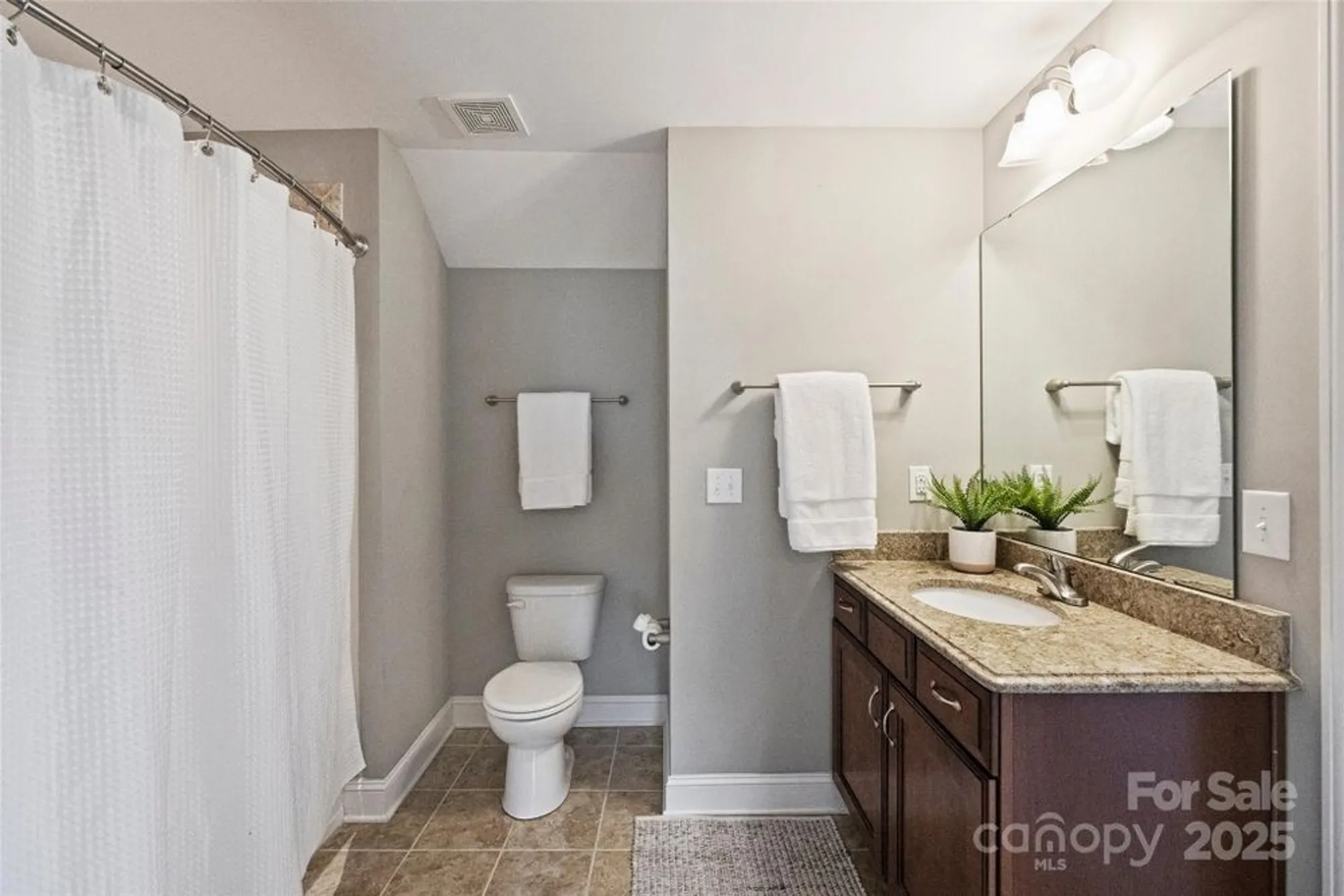 Property Slideshow image 30 of 35 | 1281 restoration dr, Waxhaw, NC, 28173