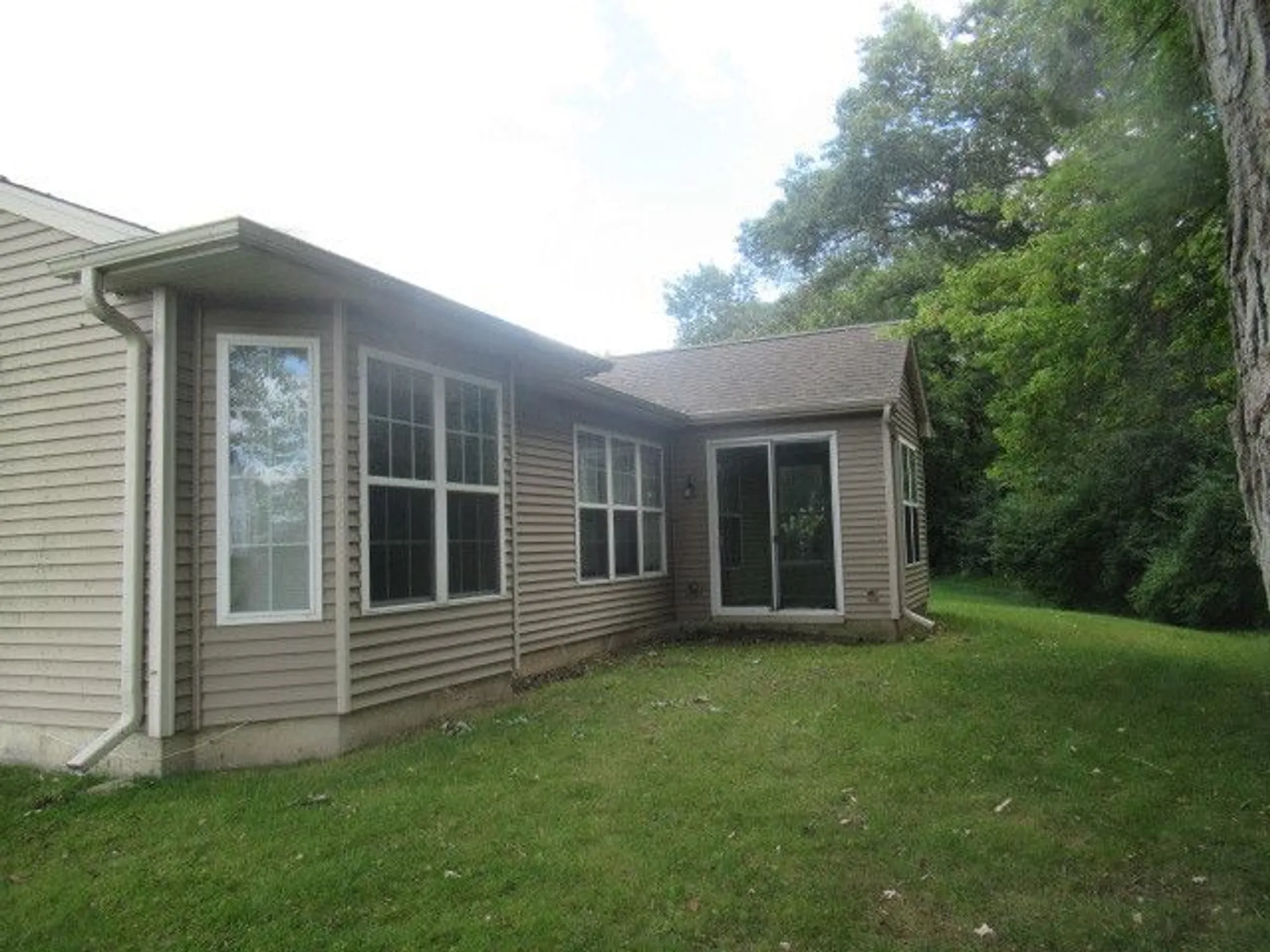 Property Slideshow image 24 of 24 | 12334 daphne dr, Huntley, IL, 60142