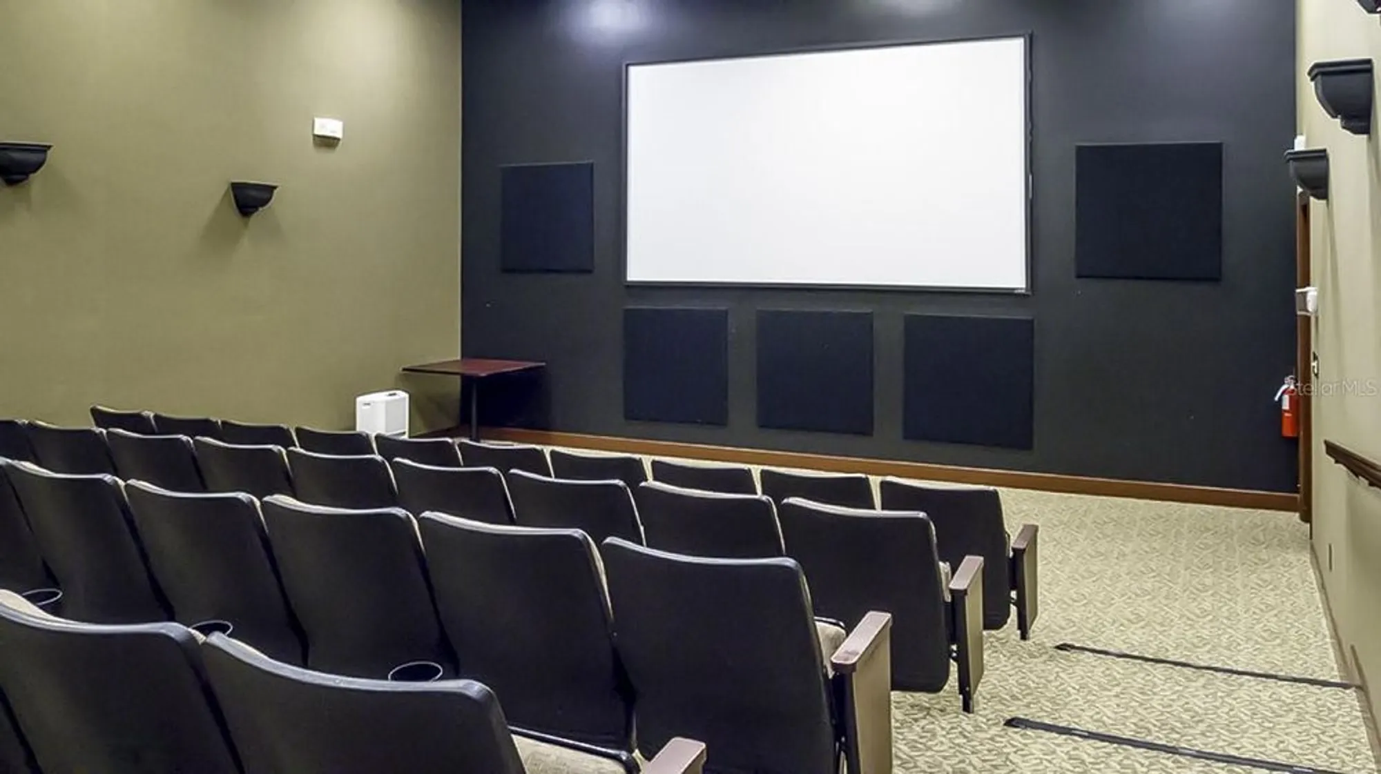 Property Slideshow image 71 of 100 | 4184 aberdeen ln, Lake Wales, FL, 33859