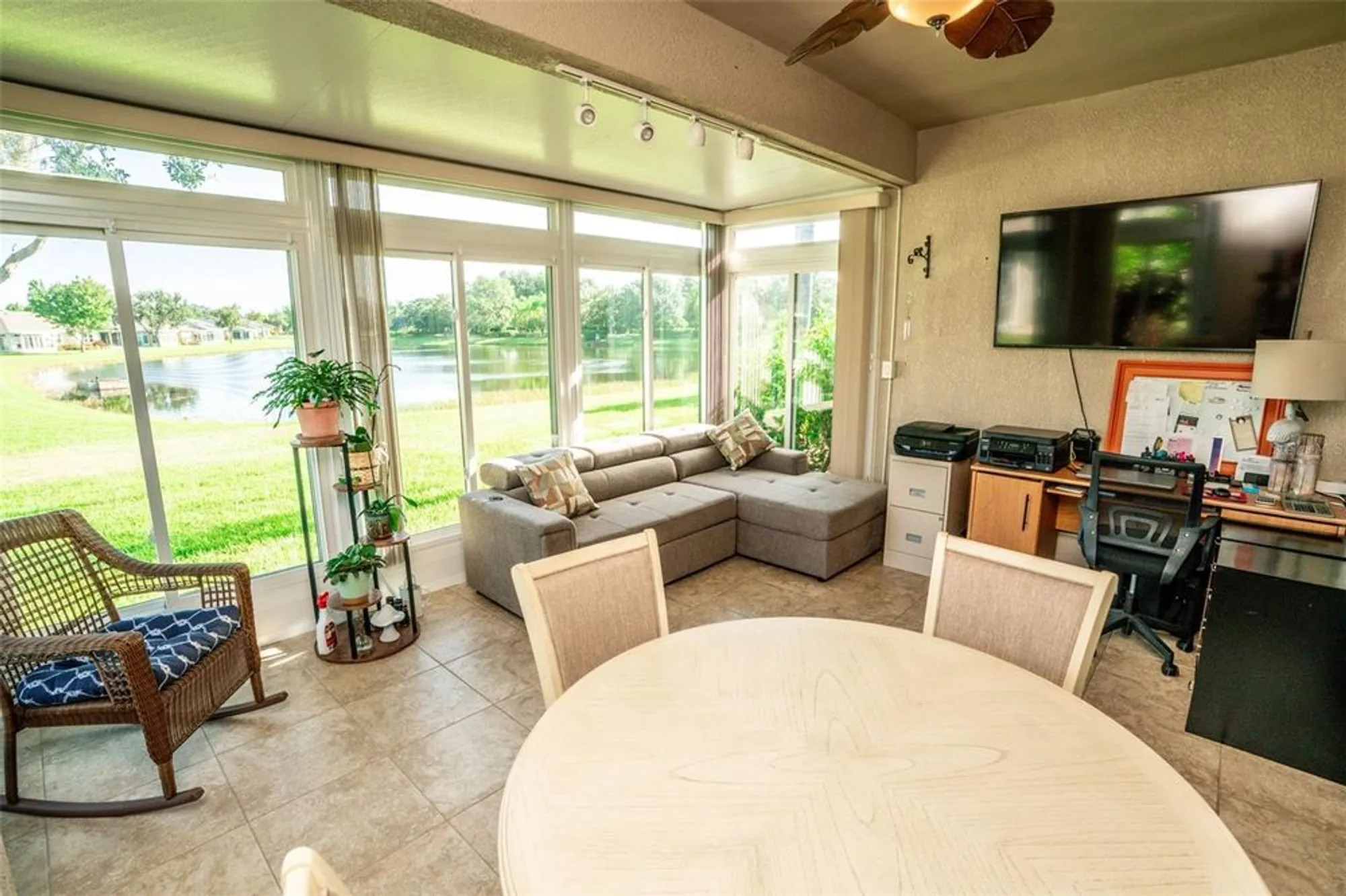 Property Slideshow image 15 of 39 | 2427 sifield greens way, Sun City Center, FL, 33573