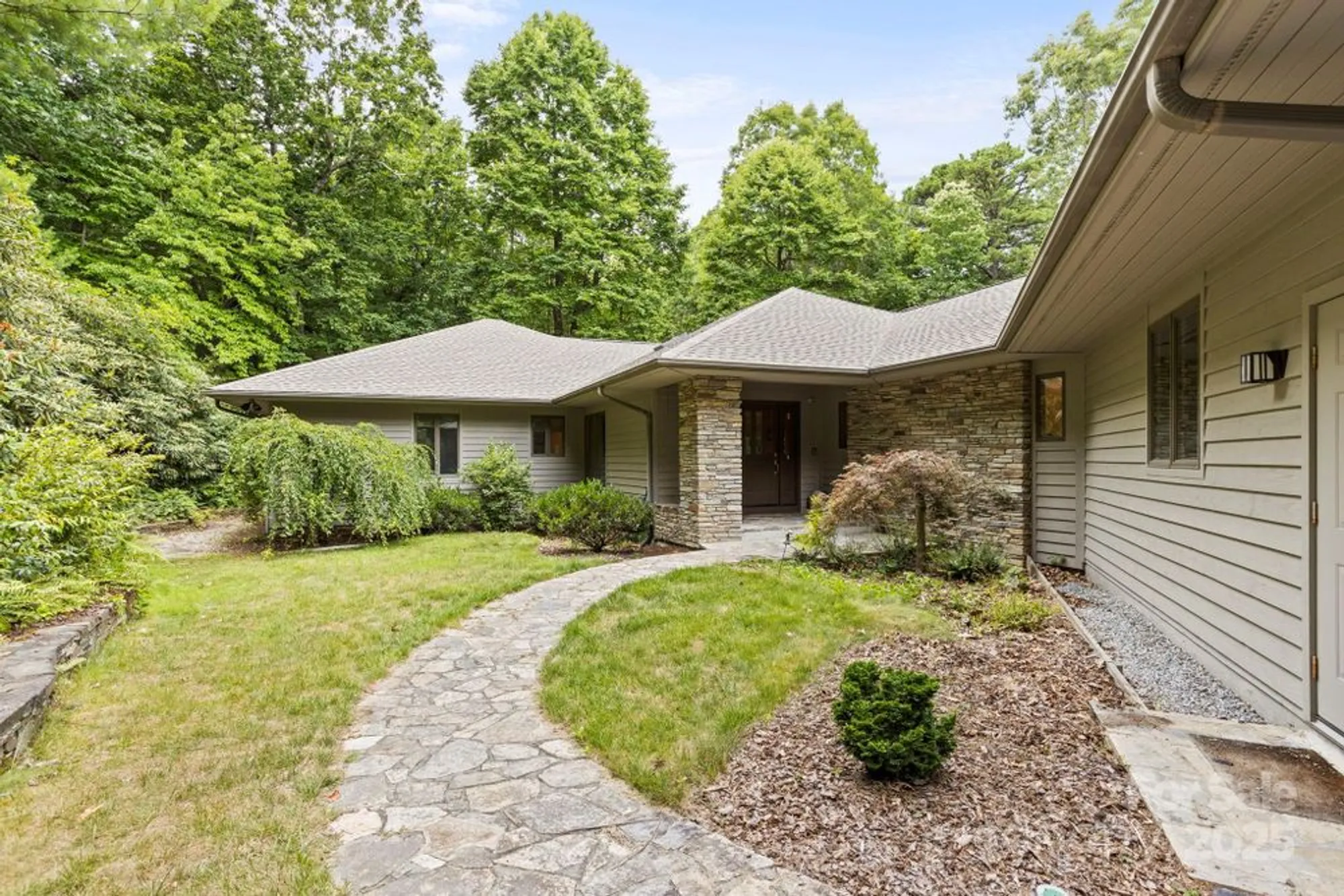 Property Slideshow image 1 of 48 | 100 elmridge dr, Flat Rock, NC, 28731