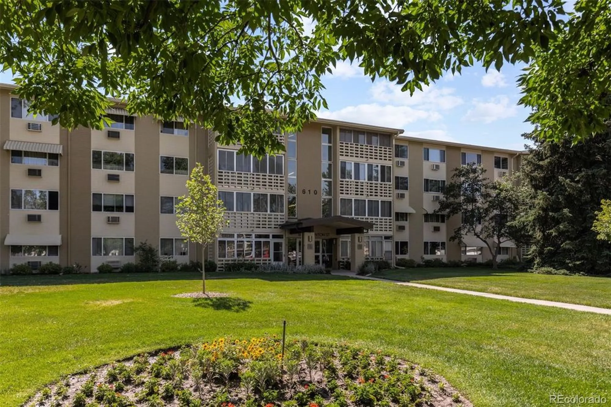 Property Slideshow image 29 of 40 | 610 s clinton st apt 10a, Denver, CO, 80247
