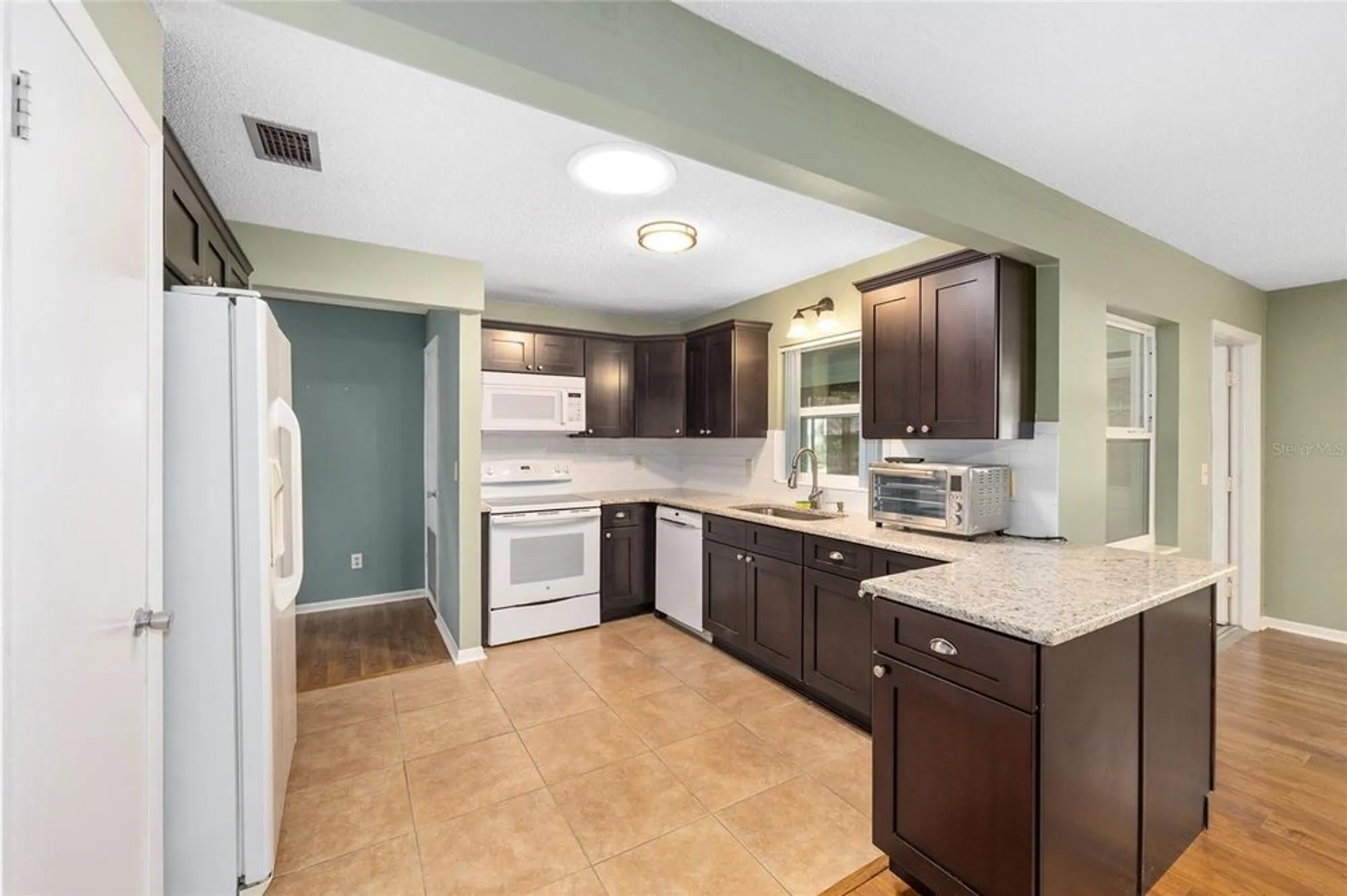 Property Slideshow image 26 of 39 | 8655 sw 98th street rd g, Ocala, FL, 34481