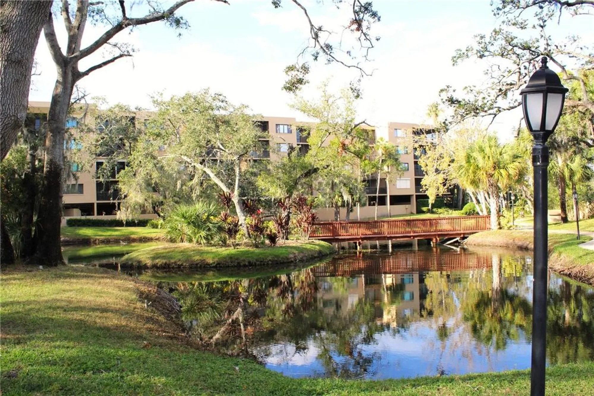Property Slideshow image 51 of 65 | 3076 eastland blvd 106, Clearwater, FL, 33761