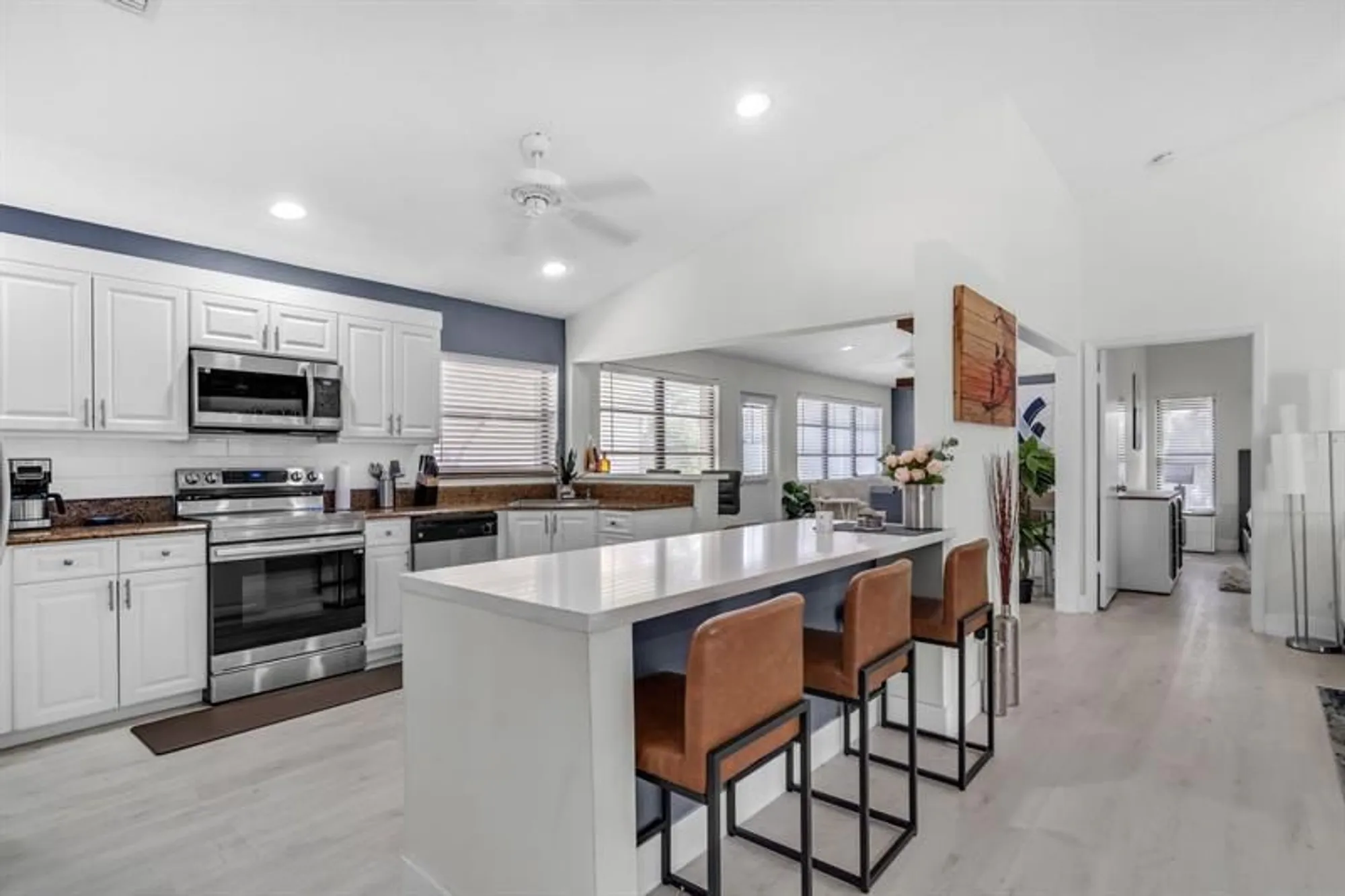 Property Slideshow image 7 of 27 | 1300 nw 26th ln, Delray Beach, FL, 33445