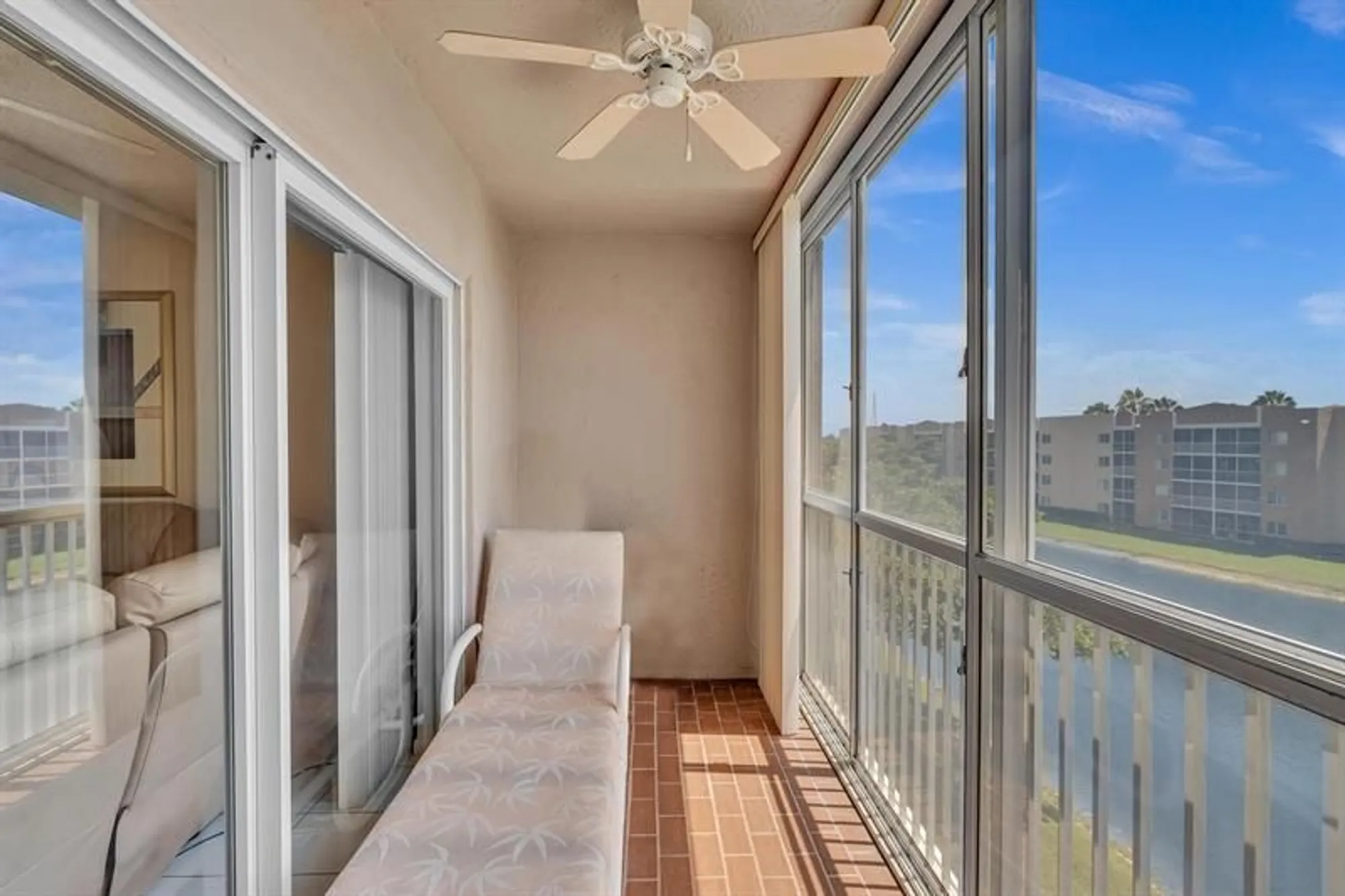 Property Slideshow image 37 of 72 | 9560 weldon cir apt j413, Fort Lauderdale, FL, 33321