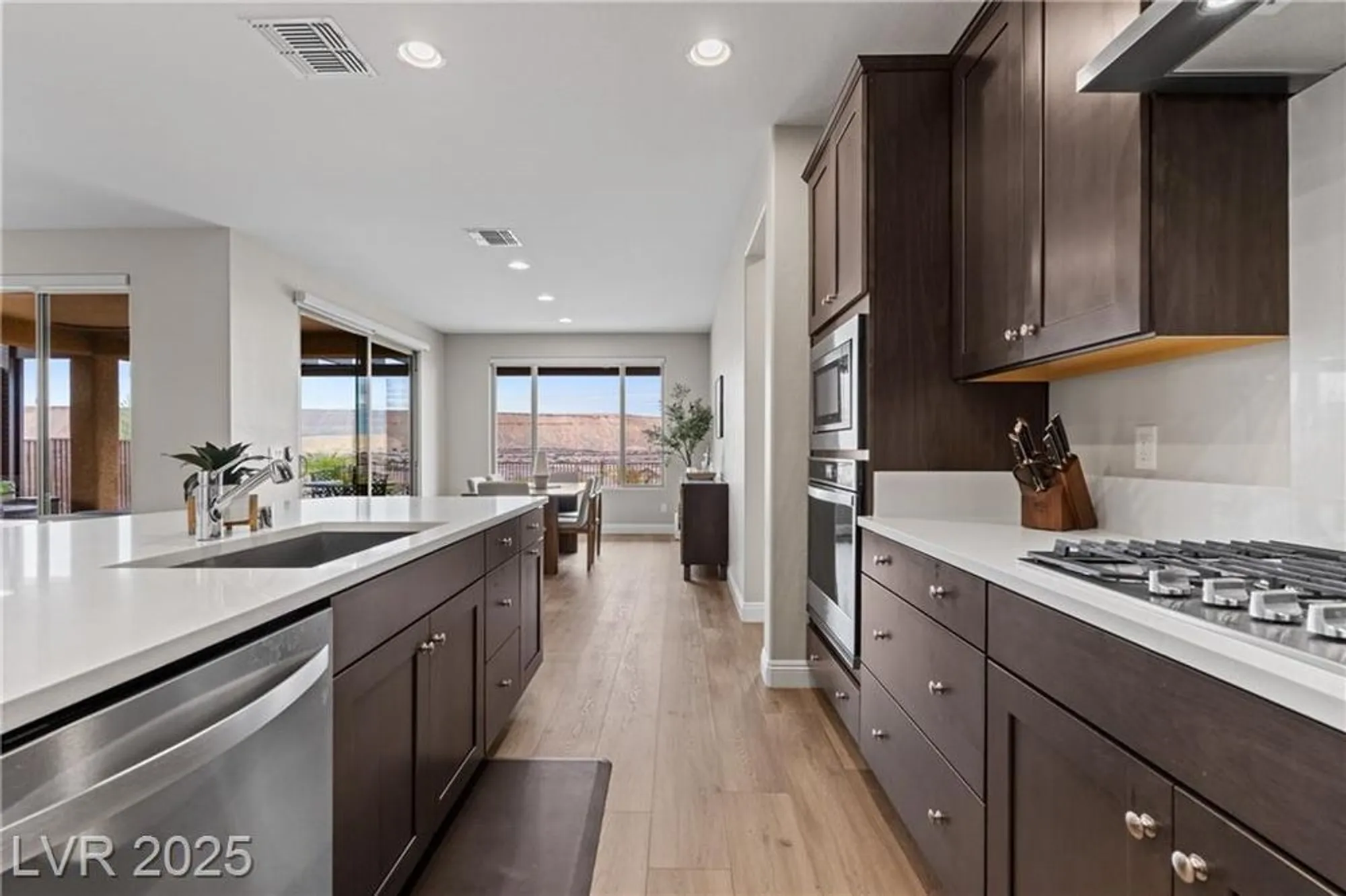 Property Slideshow image 30 of 64 | 1073 flagstone bnd, Mesquite, NV, 89034