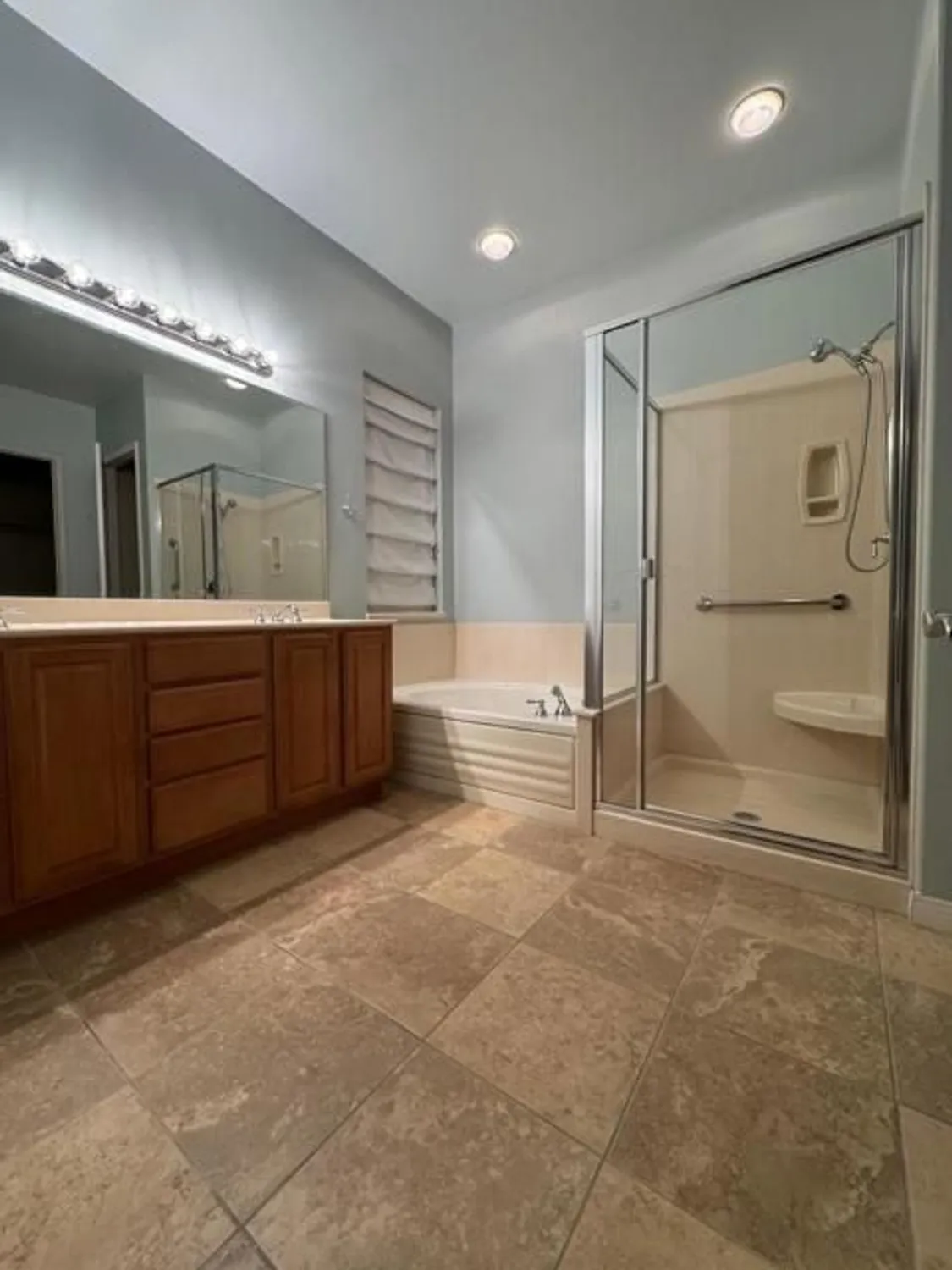 Property Slideshow image 10 of 36 | 80880 avenida santa regina, Indio, CA, 92203