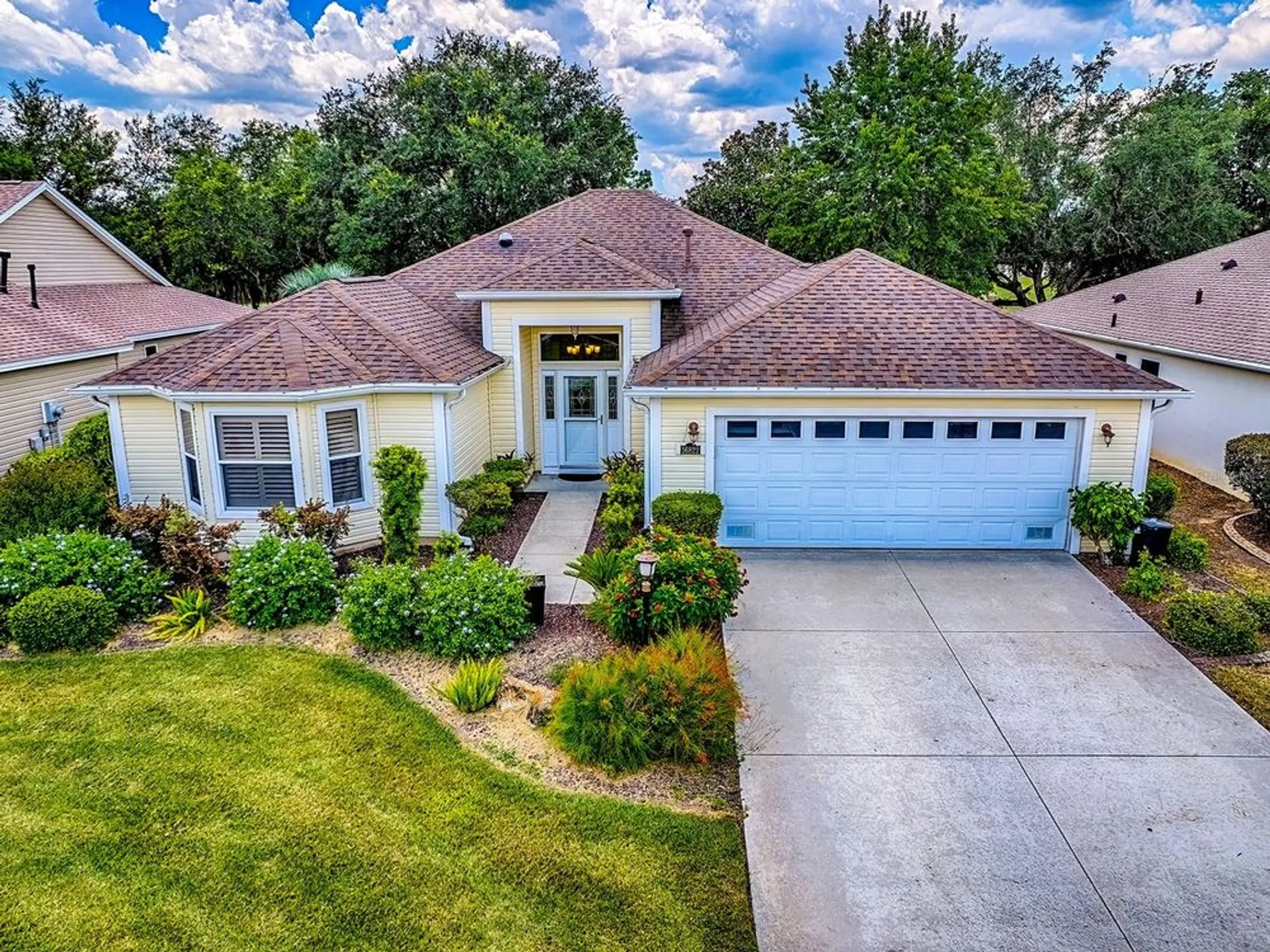 Property Slideshow image 1 of 59 | 16822 se 80th bellavista cir, The Villages, FL, 32162