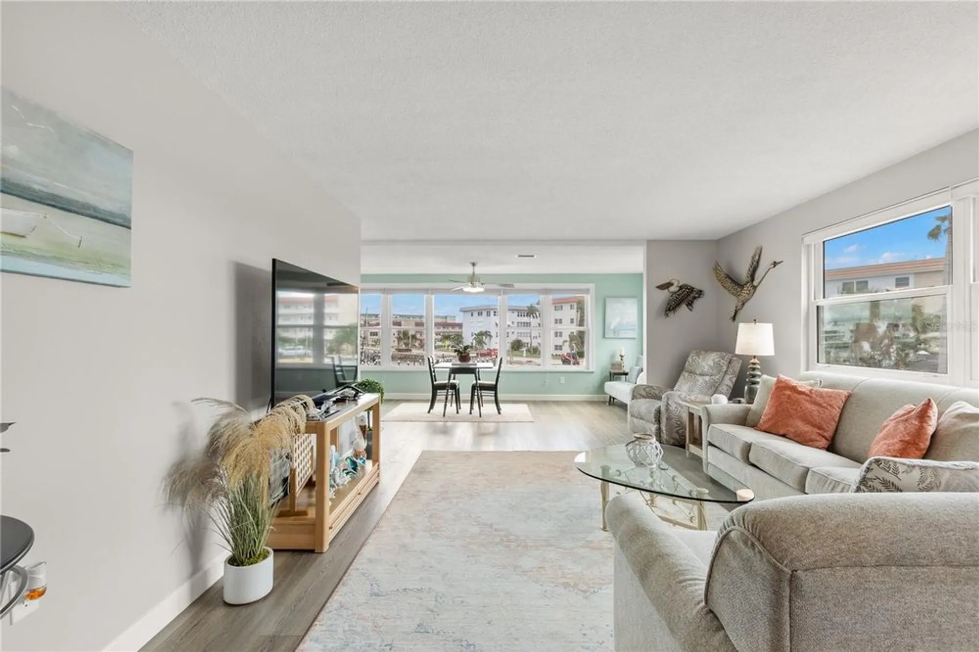 Property Slideshow image 24 of 39 | 5925 shore blvd 215, Gulfport, FL, 33707