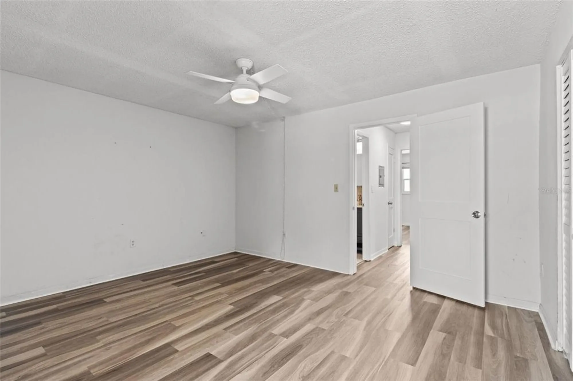 Property Slideshow image 7 of 29 | 5257 81st ln n apt 17, St Petersburg, FL, 33709