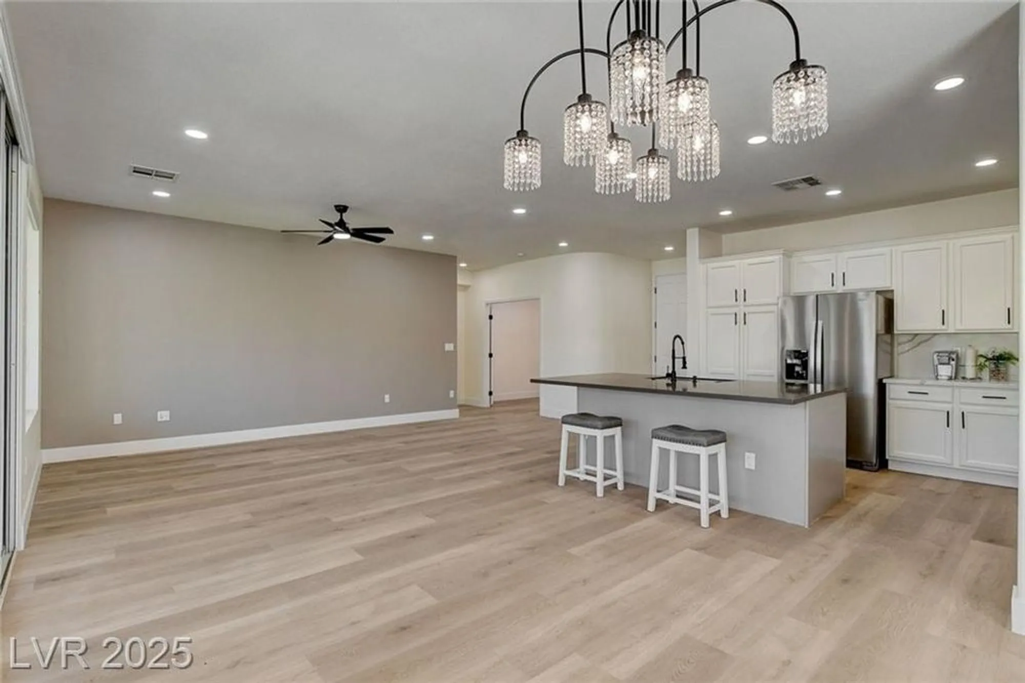 Property Slideshow image 19 of 48 | 4379 bella cascada st, Las Vegas, NV, 89135