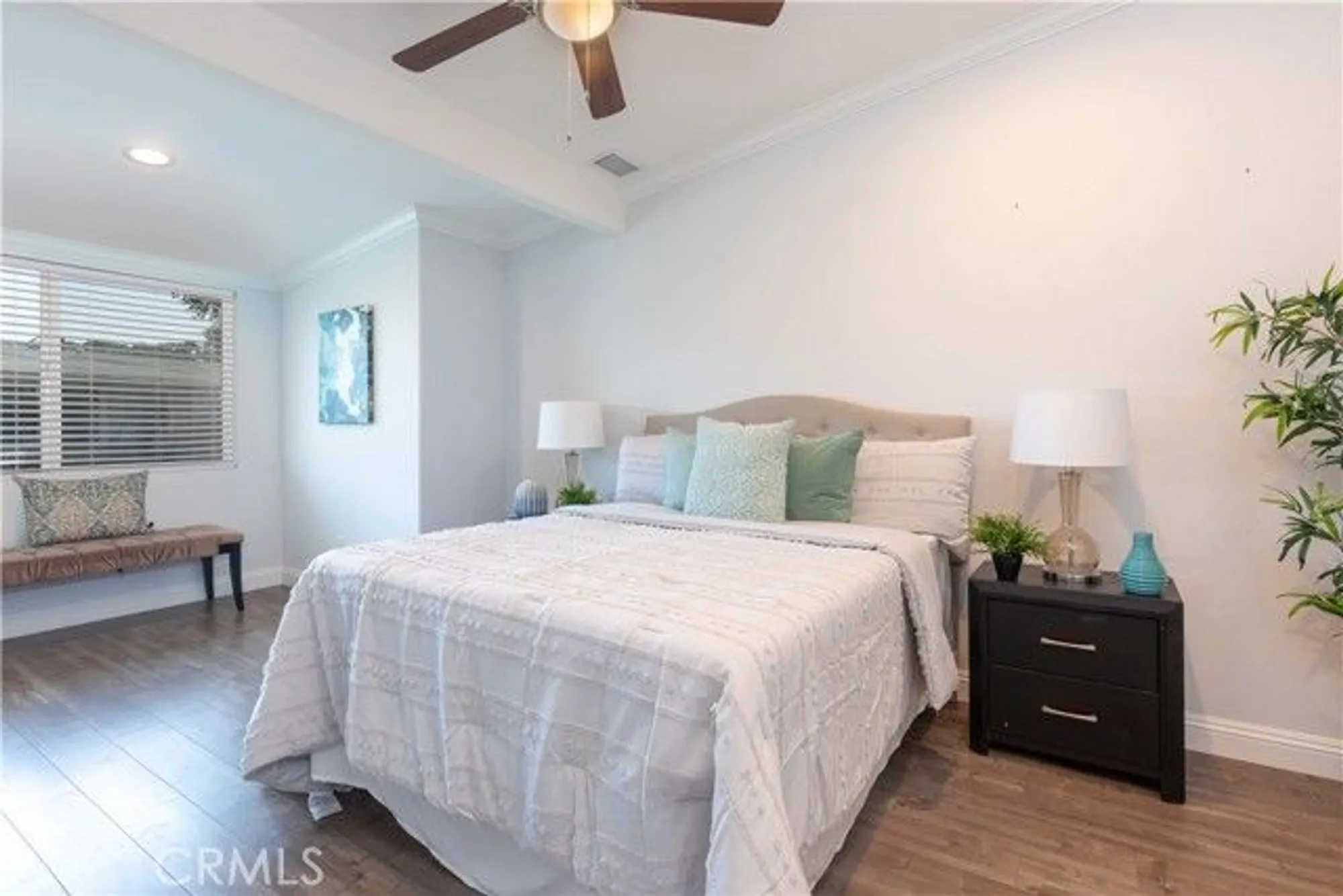 Property Slideshow image 12 of 51 | 1221 knollwood m4 47h, Seal Beach, CA, 90740