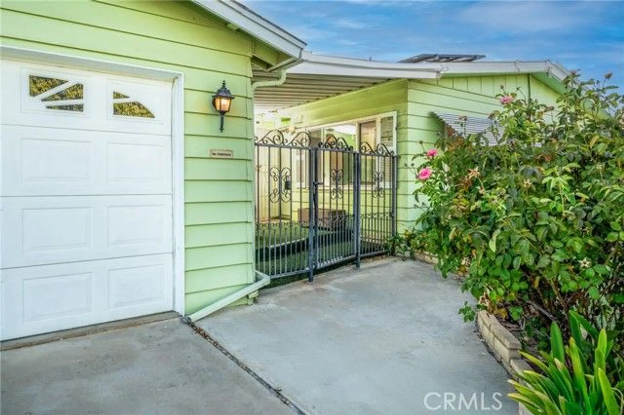 Property Slideshow image 4 of 18 | 1339 basswood way, Hemet, CA, 92545