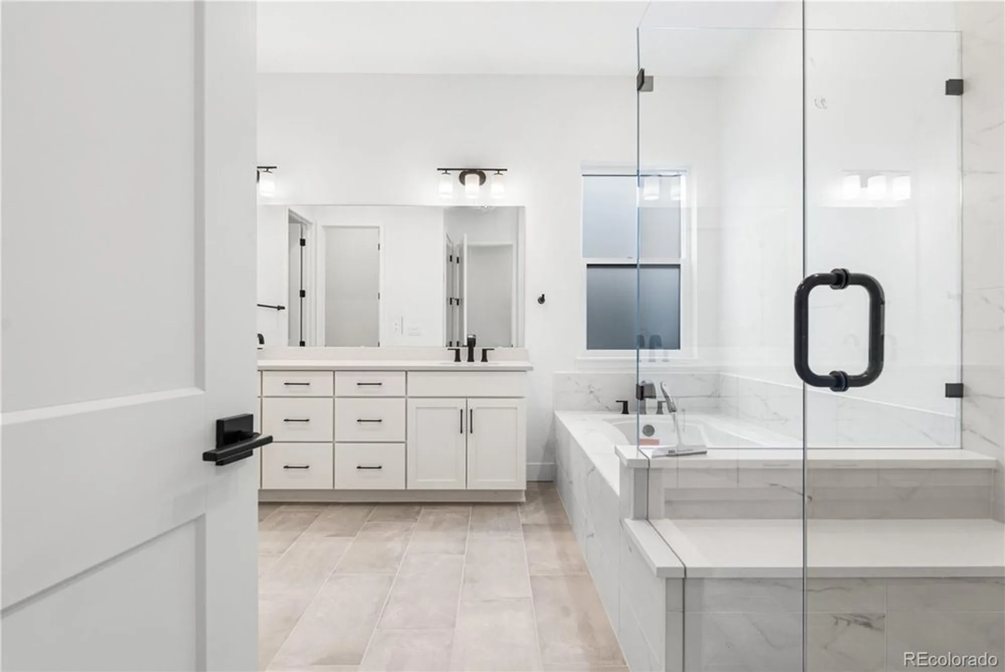 Property Slideshow image 28 of 35 | 11462 autumn moon st, Littleton, CO, 80125