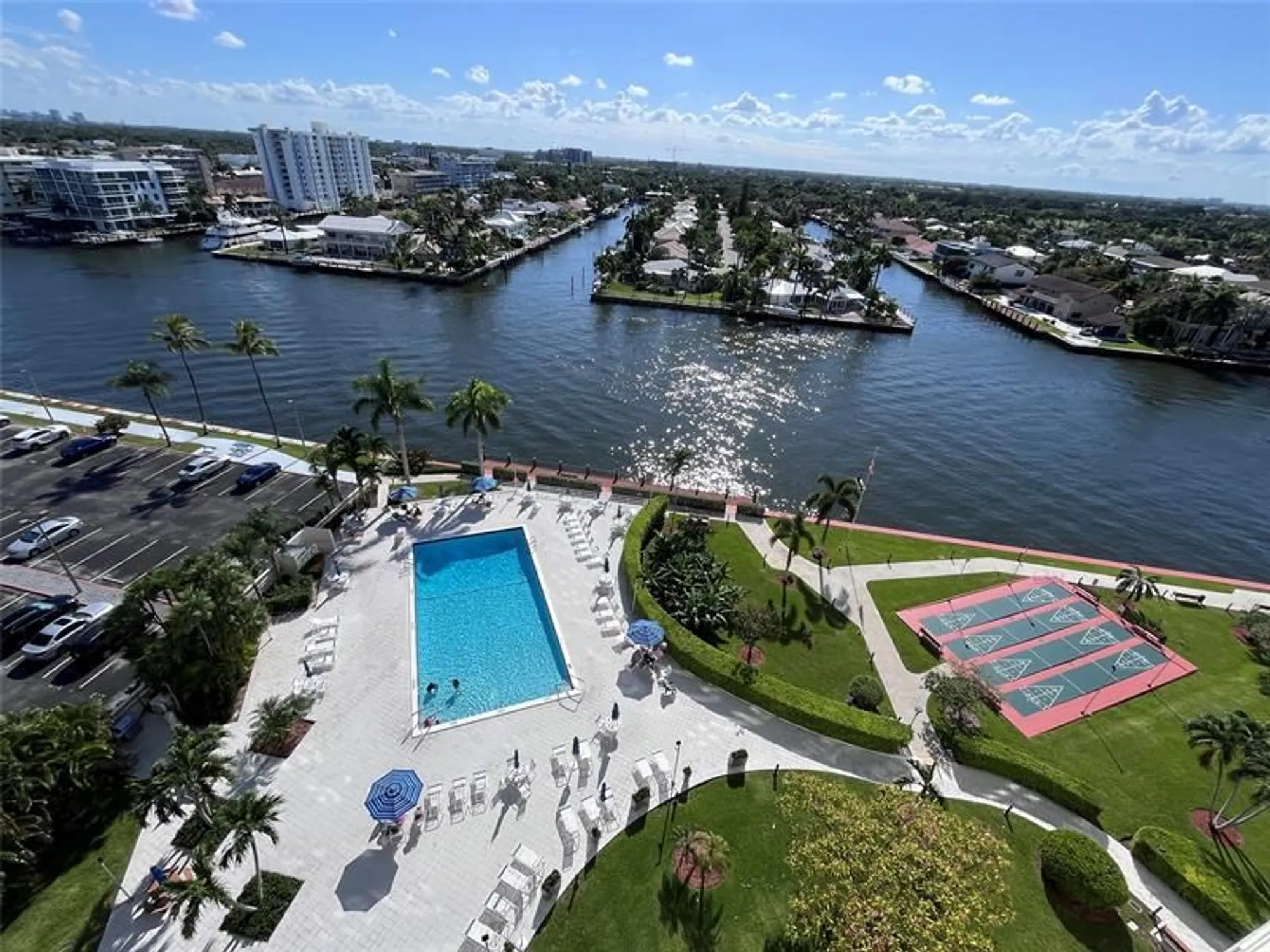 Property Slideshow image 20 of 27 | 3200 ne 36th st 709, Fort Lauderdale, FL, 33308