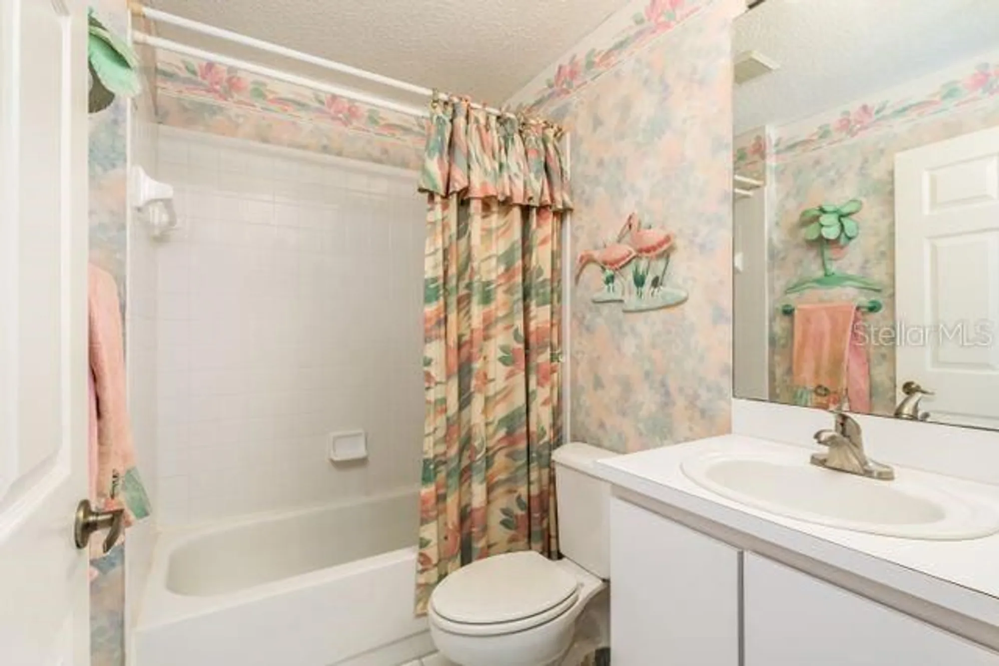 Property Slideshow image 5 of 27 | 9405 palm haven ct, New Port Richey, FL, 34655