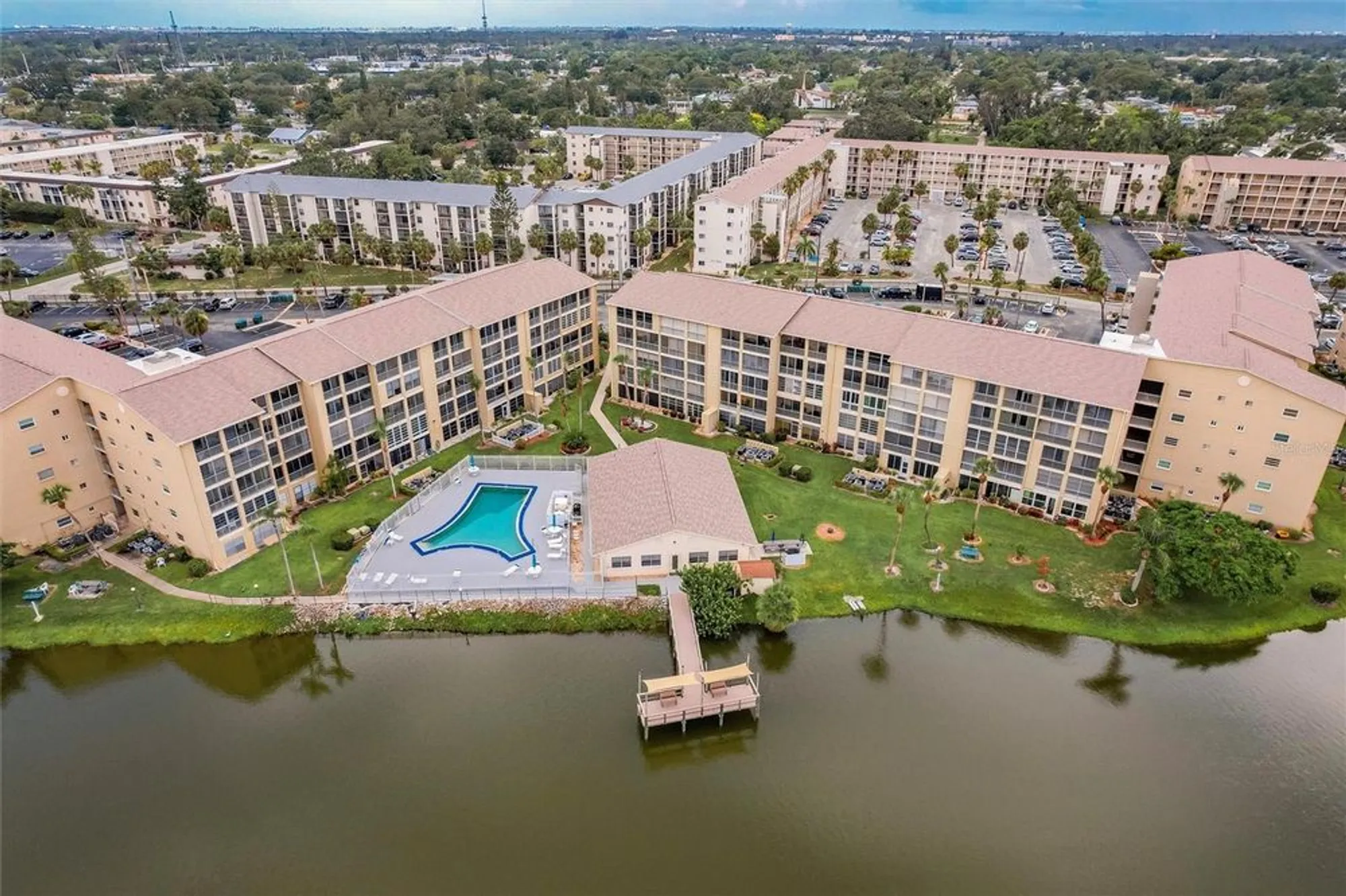Property Slideshow image 61 of 64 | 3635 lake bayshore dr j-410, Bradenton, FL, 34205