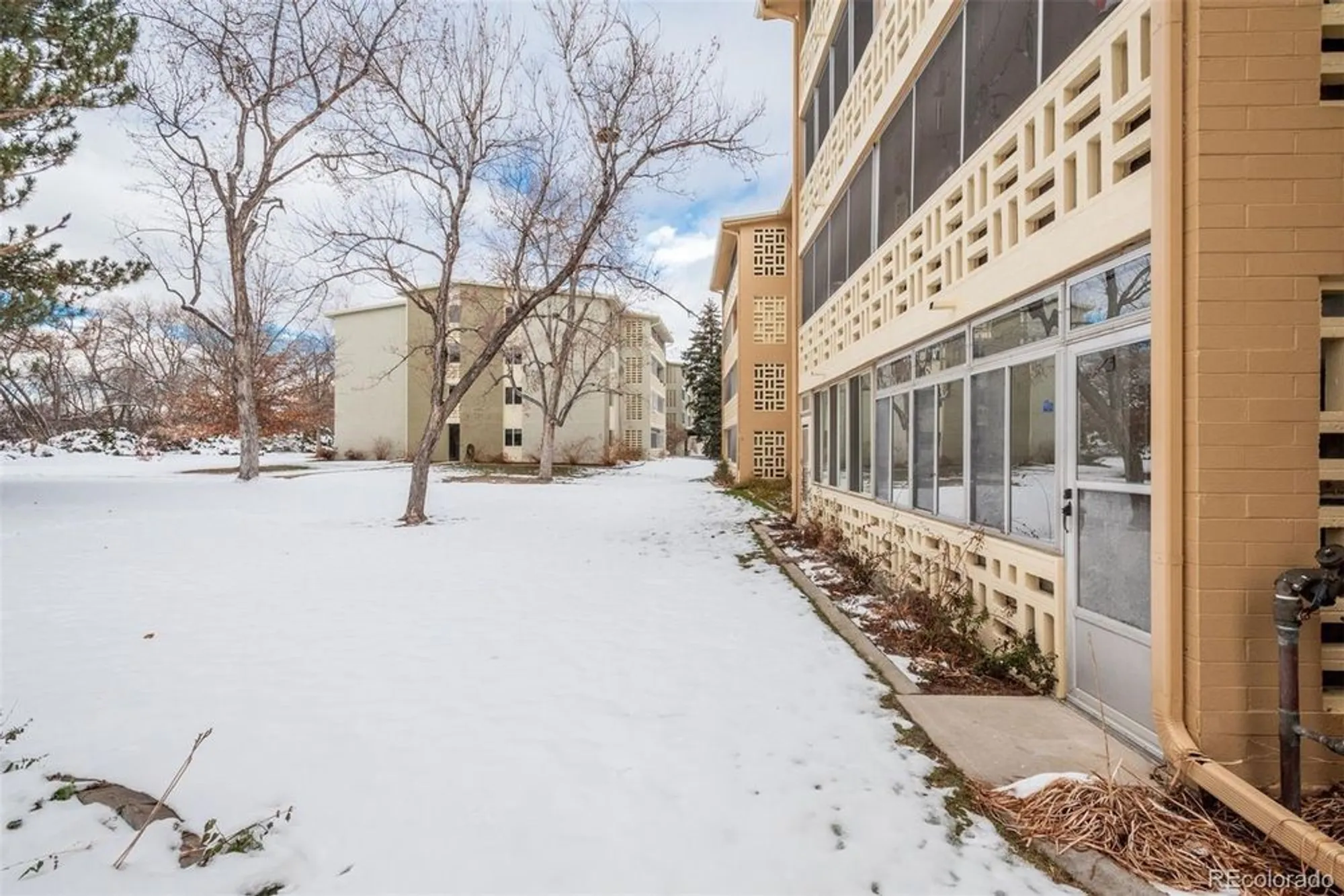 Property Slideshow image 18 of 19 | 715 s alton way unit 6a, Denver, CO, 80247