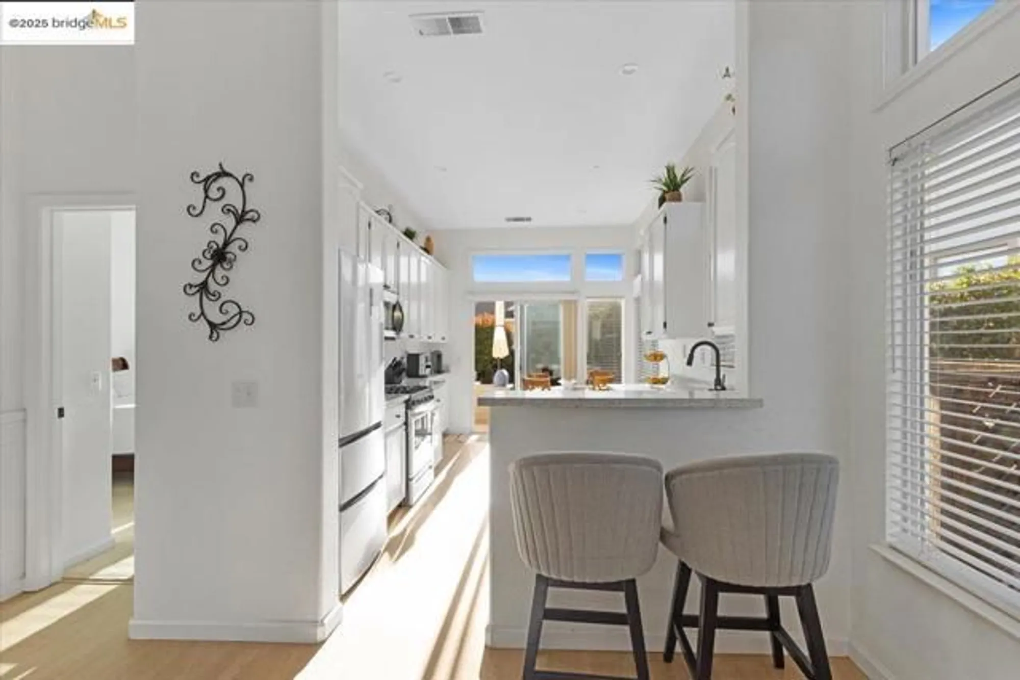 Property Slideshow image 18 of 43 | 308 upton pyne dr, Brentwood, CA, 94513