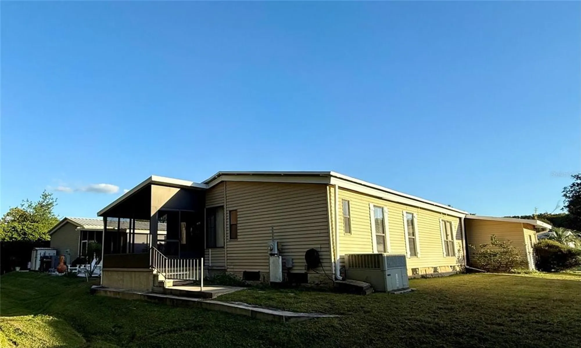 Property Slideshow image 22 of 31 | 603 robin ln, Wildwood, FL, 34785