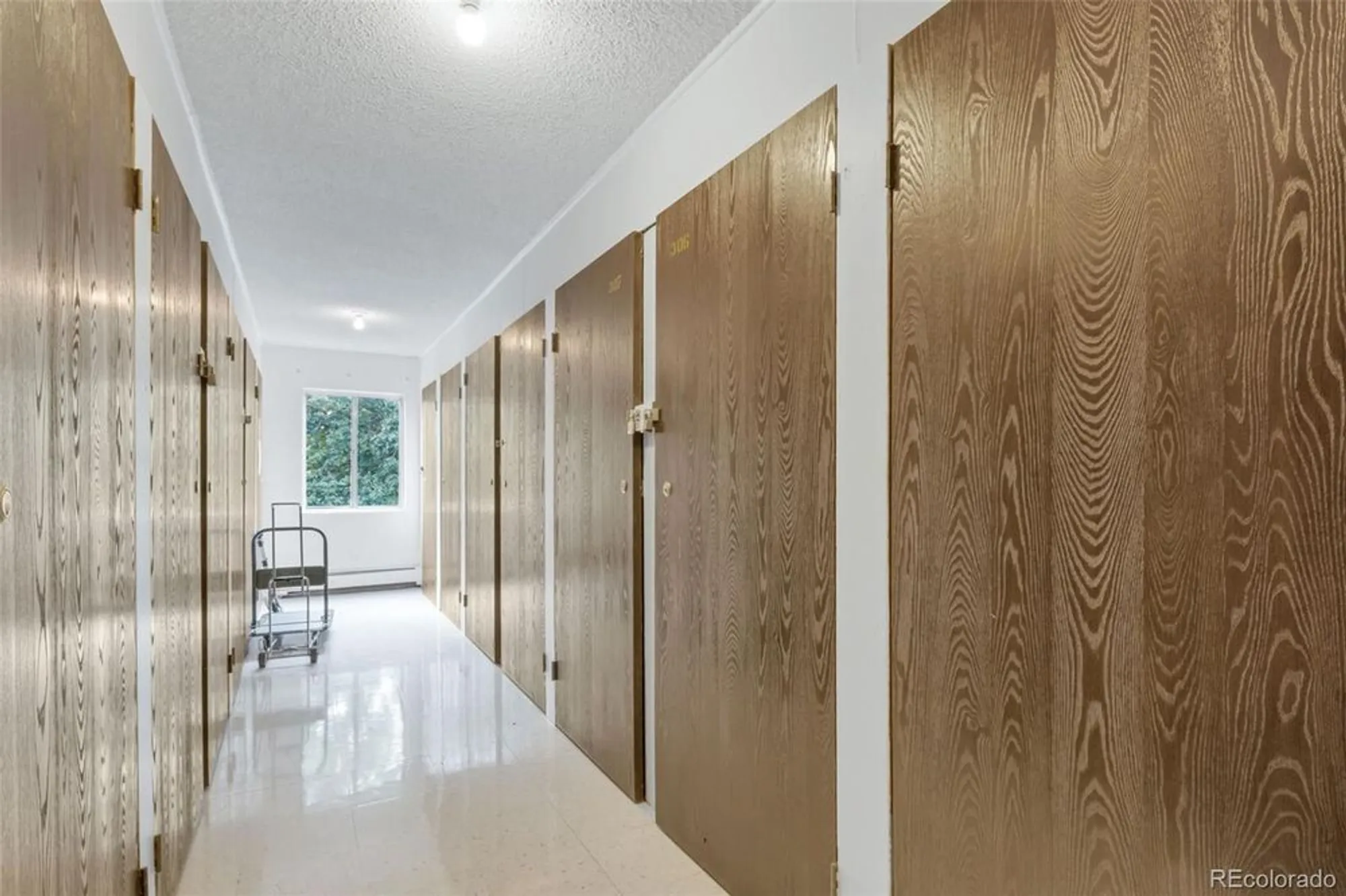 Property Slideshow image 21 of 44 | 3164 s wheeling way apt 306, Aurora, CO, 80014