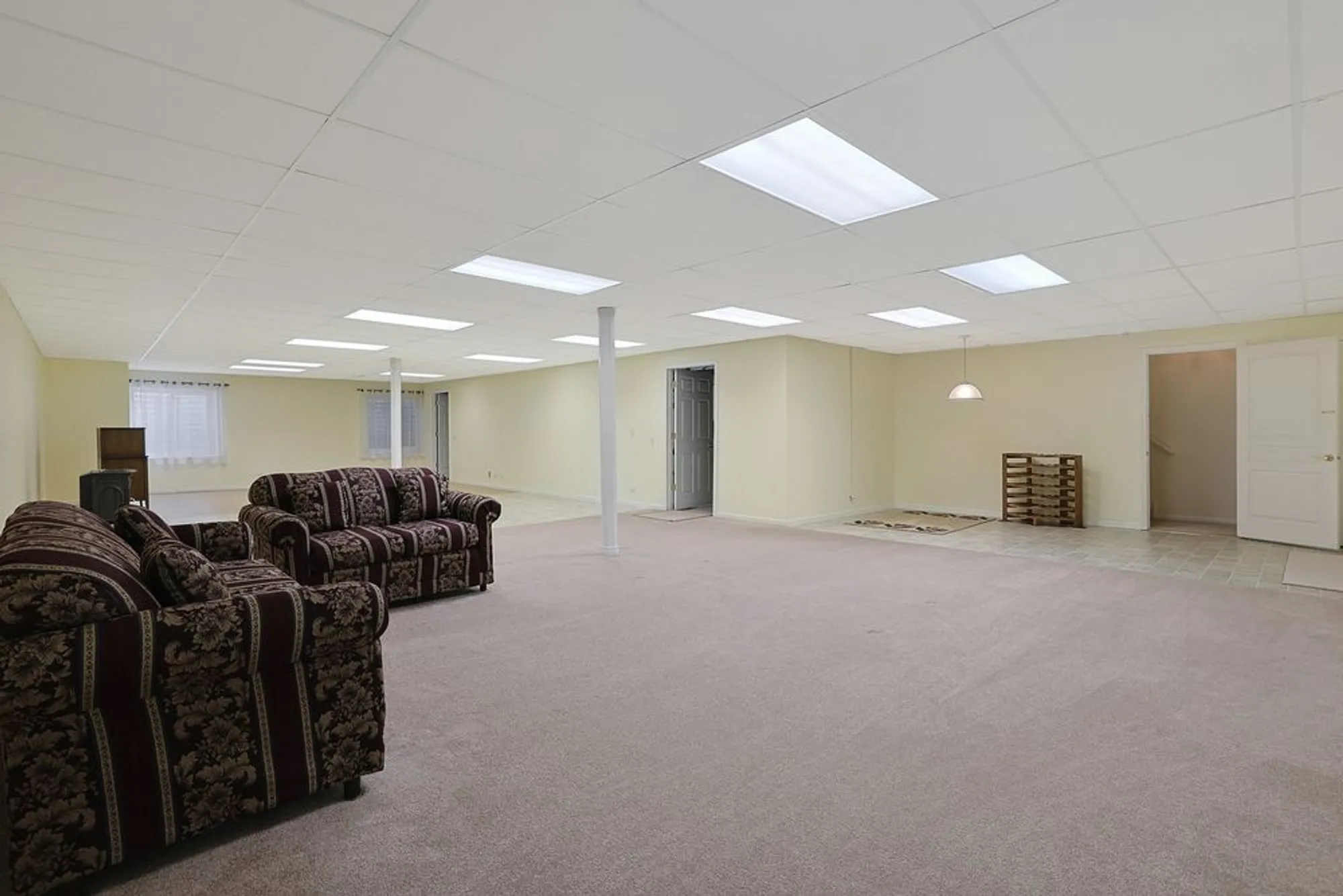 Property Slideshow image 23 of 43 | 12770 timber creek dr, Huntley, IL, 60142