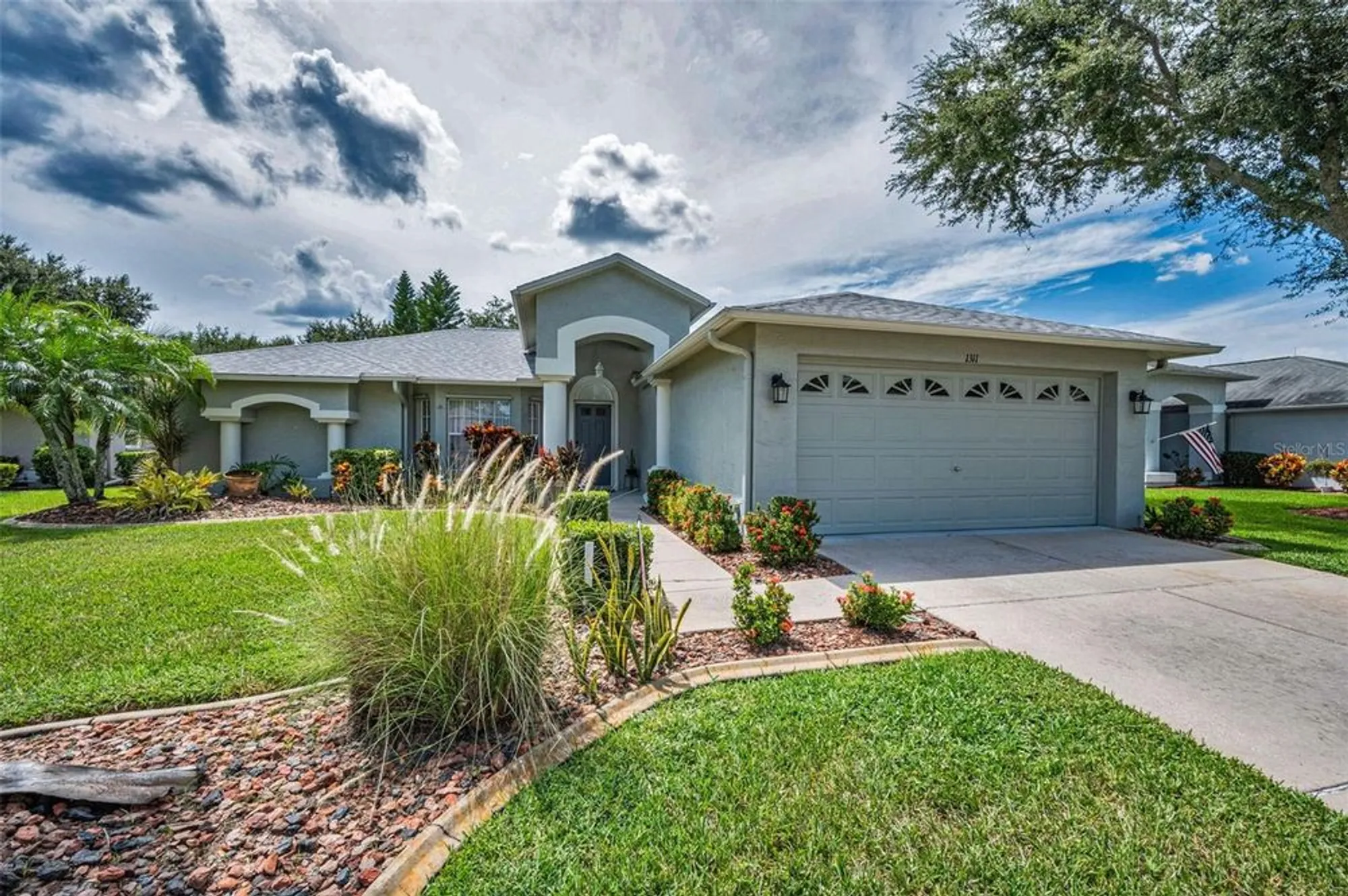 Property Slideshow image 2 of 100 | 1311 eveningside ct, Trinity, FL, 34655
