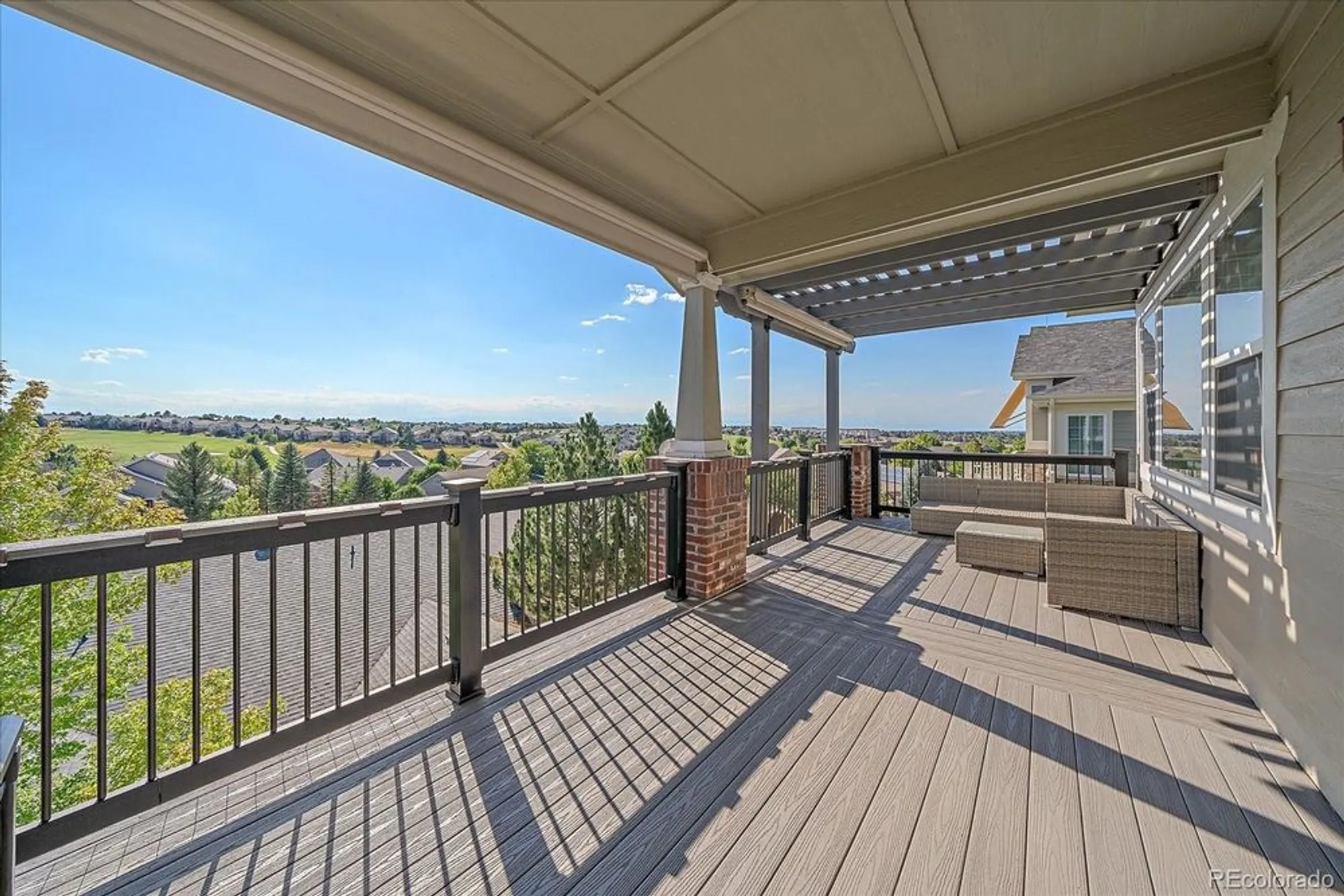 Property Slideshow image 24 of 43 | 22852 e david pl, Aurora, CO, 80016