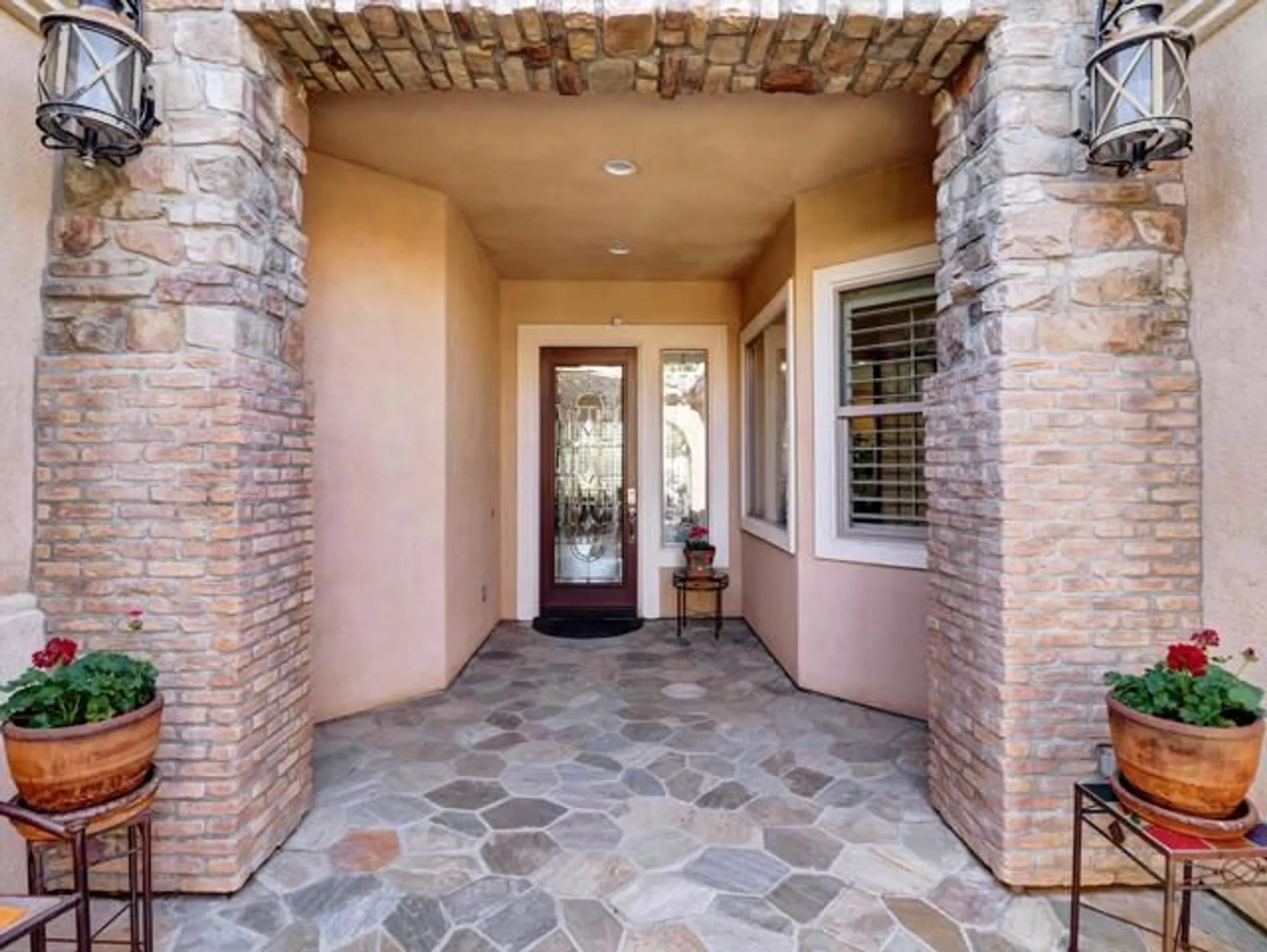 Property Slideshow image 4 of 54 | 81157 avenida los circos, Indio, CA, 92203